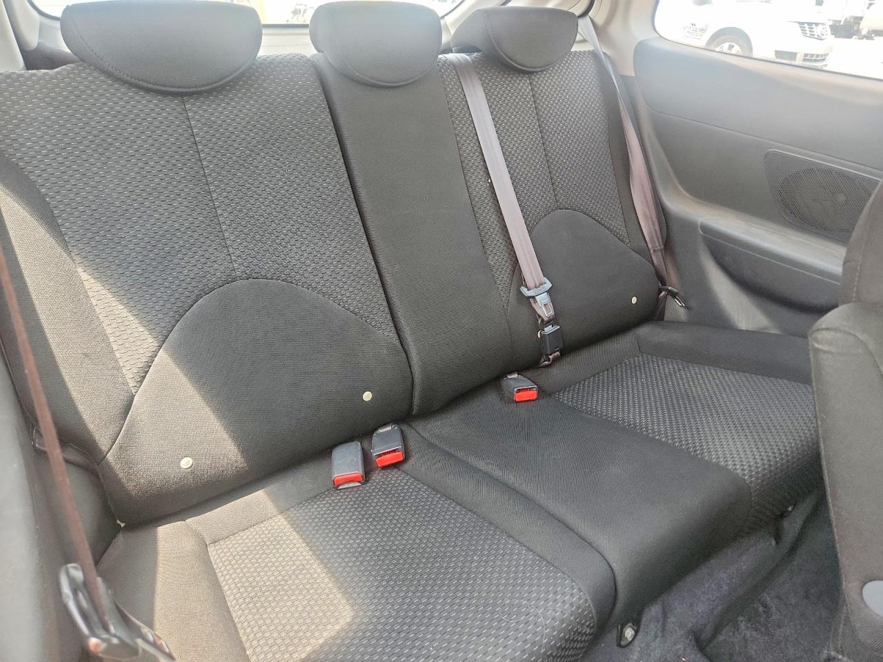 2008 Hyundai Accent Gs Gray vin: KMHCM36C98U056782