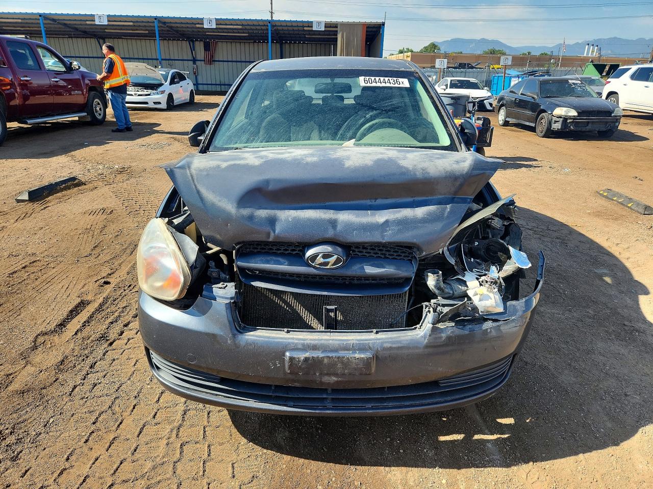 2008 Hyundai Accent Gs Gray vin: KMHCM36C98U060668