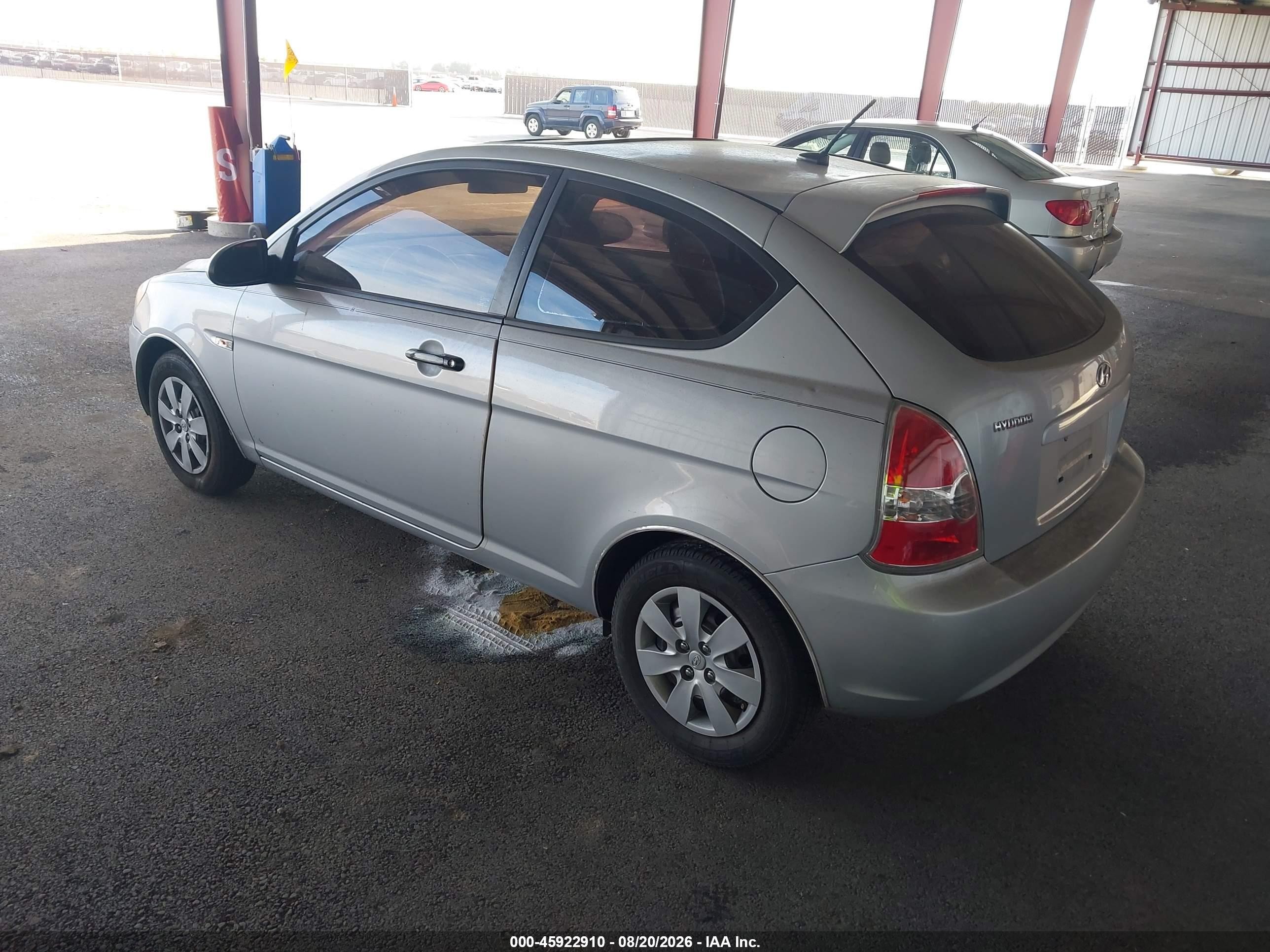 2008 Hyundai Accent Gs Gray vin: KMHCM36C98U079642