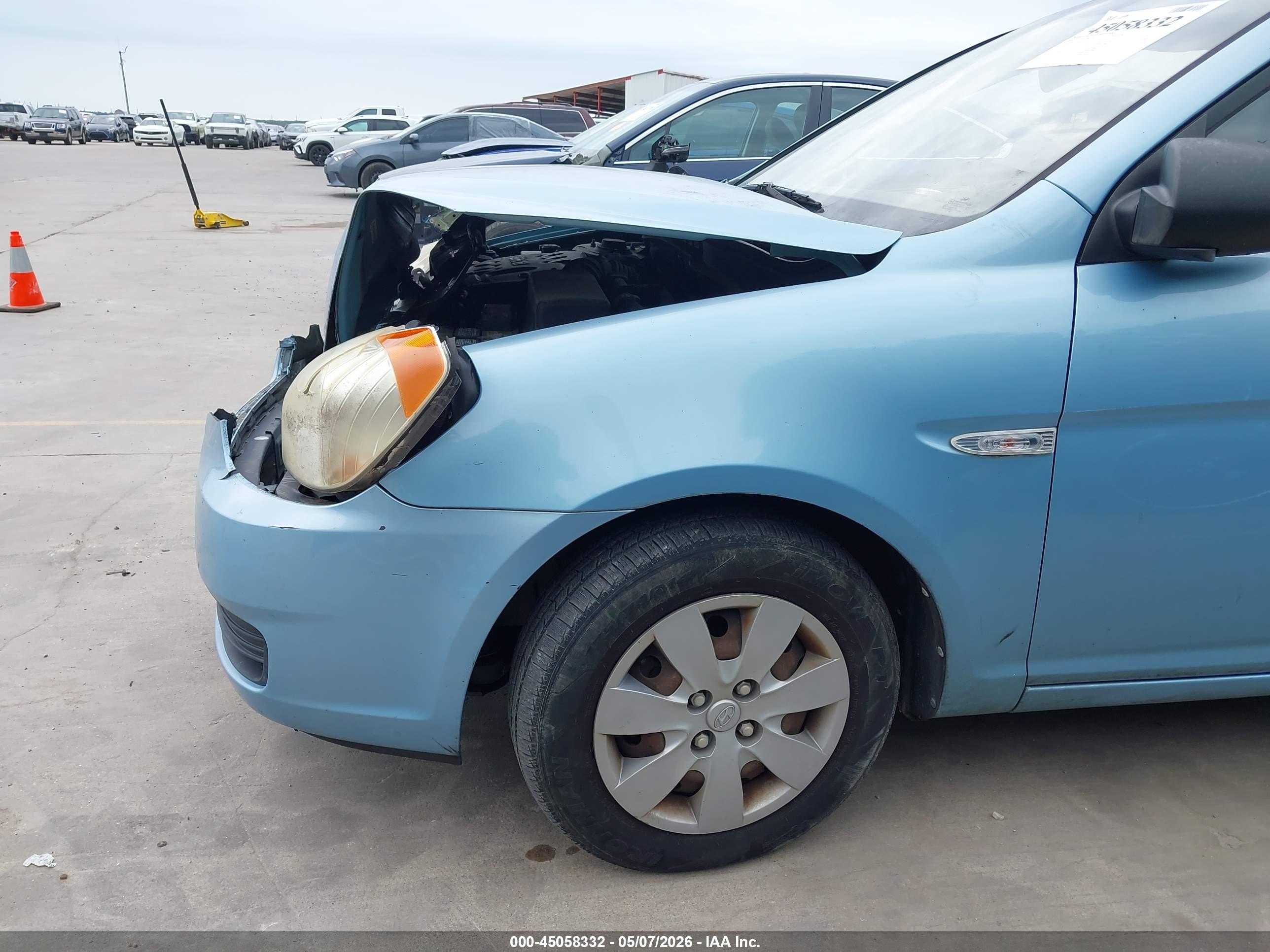 2008 Hyundai Accent Gs Синий vin: KMHCM36C98U091547