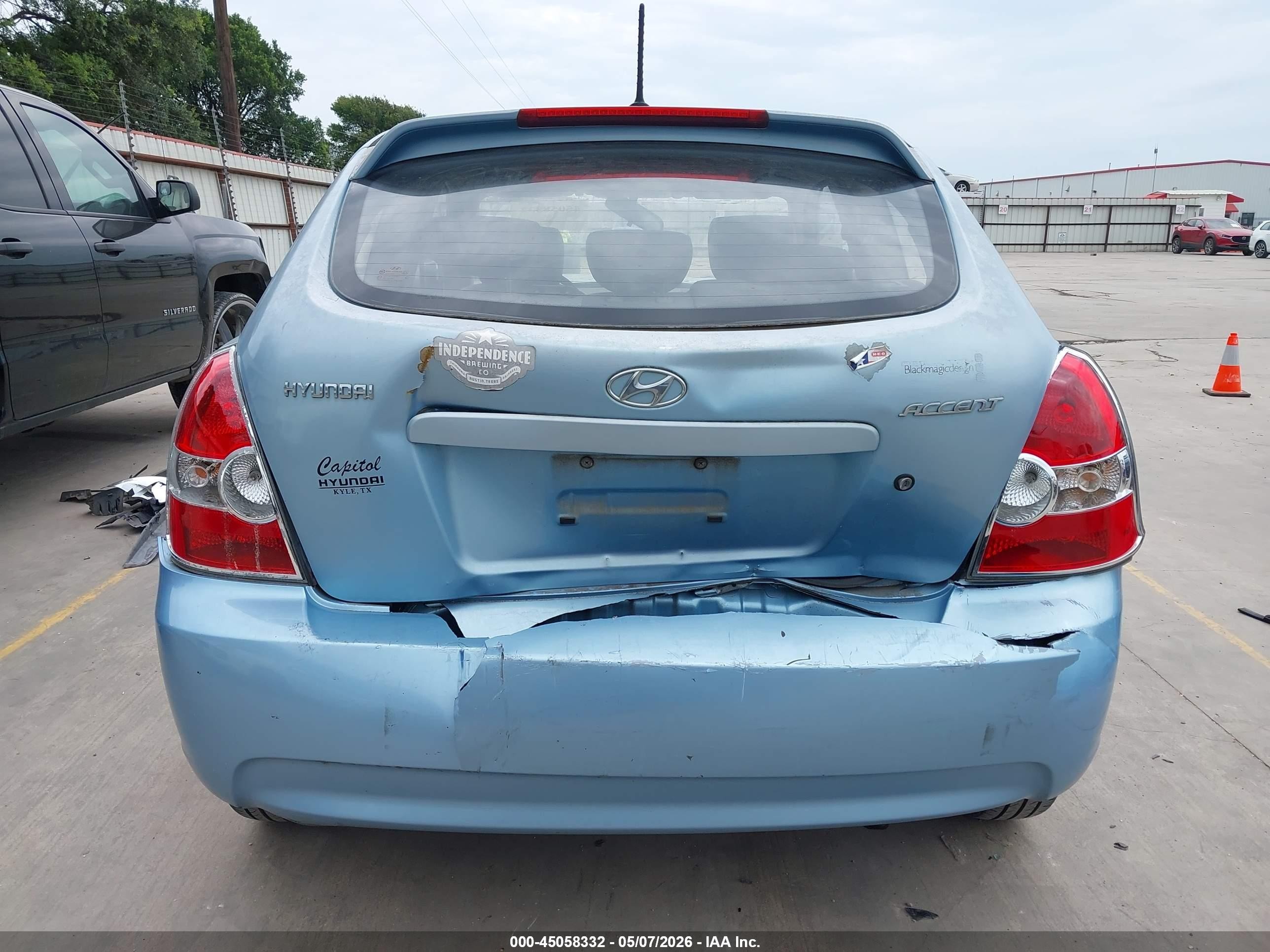 2008 Hyundai Accent Gs Синий vin: KMHCM36C98U091547