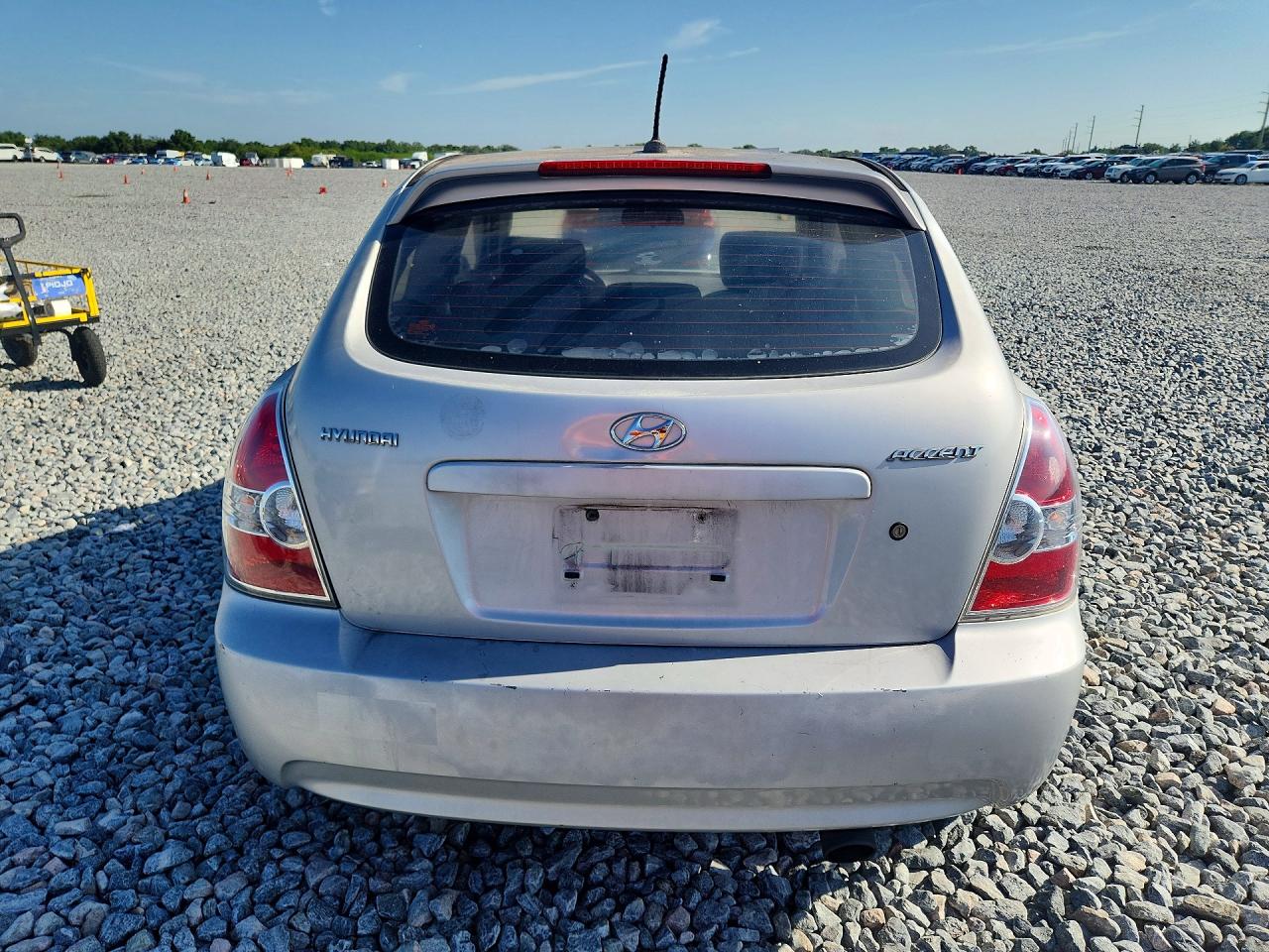 2009 Hyundai Accent Gs Silver vin: KMHCM36C99U121308
