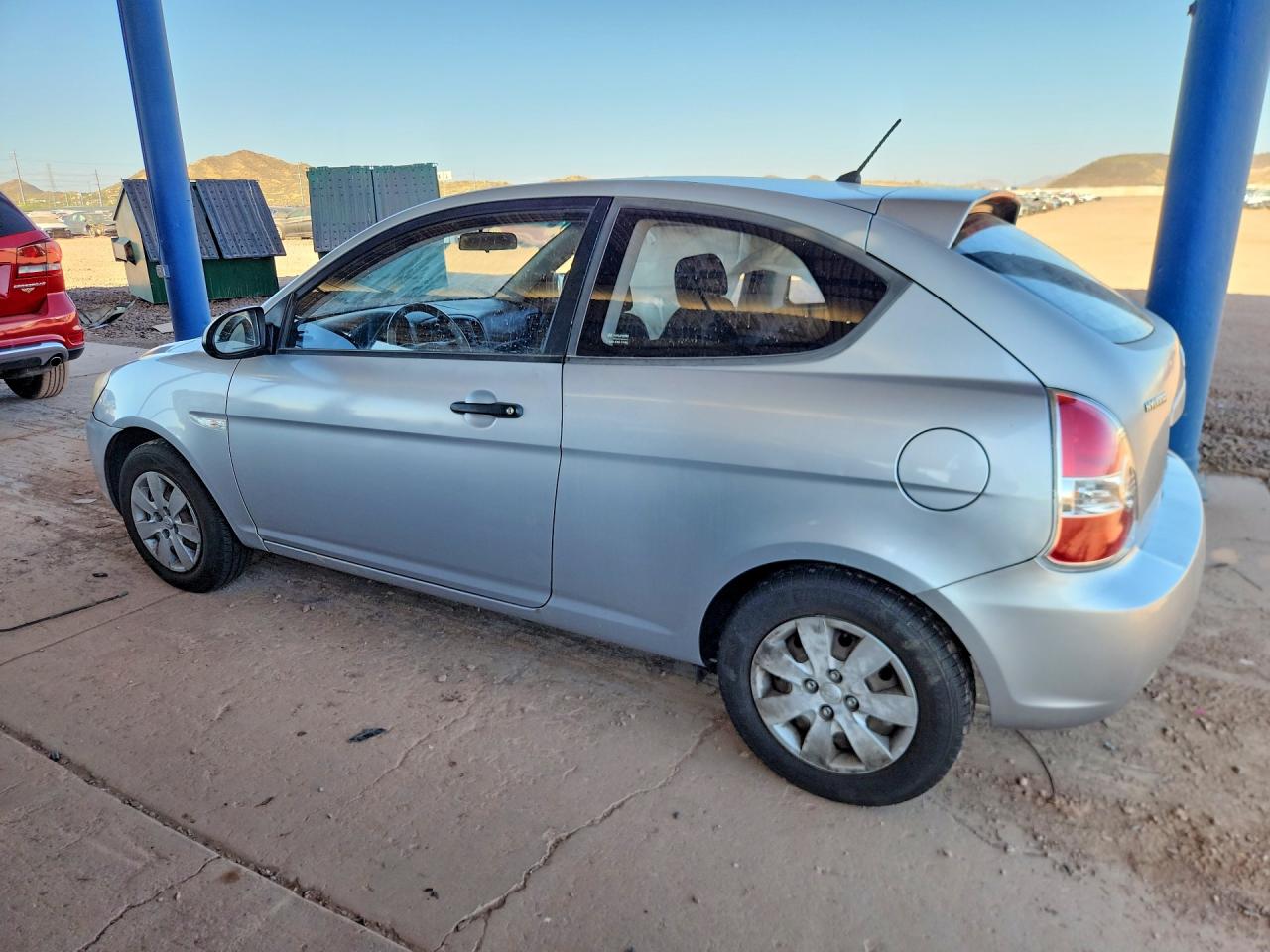 2007 Hyundai Accent Gs Silver vin: KMHCM36CX7U032151