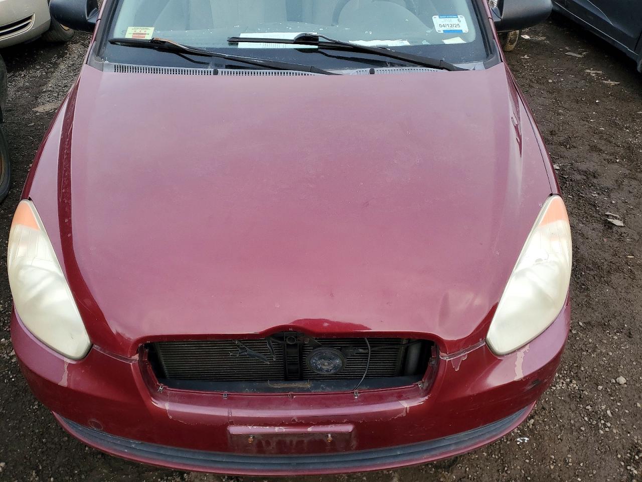 2007 Hyundai Accent Gs Красный vin: KMHCM36CX7U039729