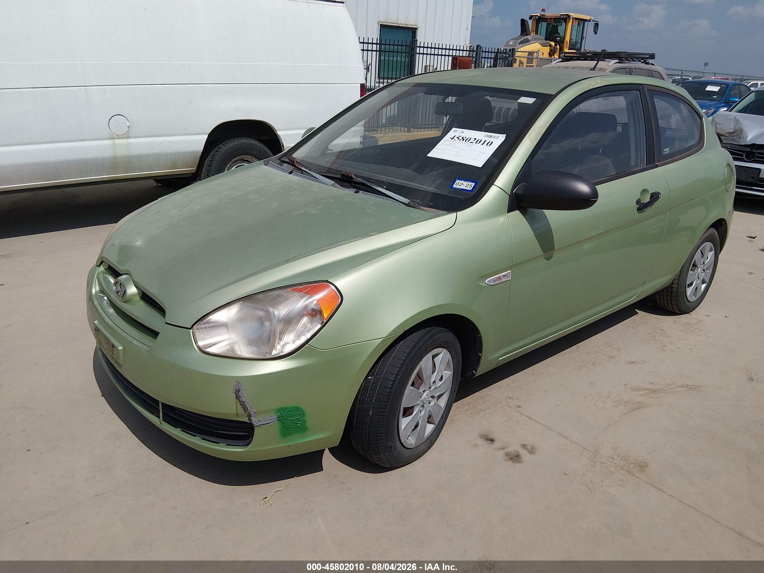 2008 Hyundai Accent Gs Green vin: KMHCM36CX8U073297