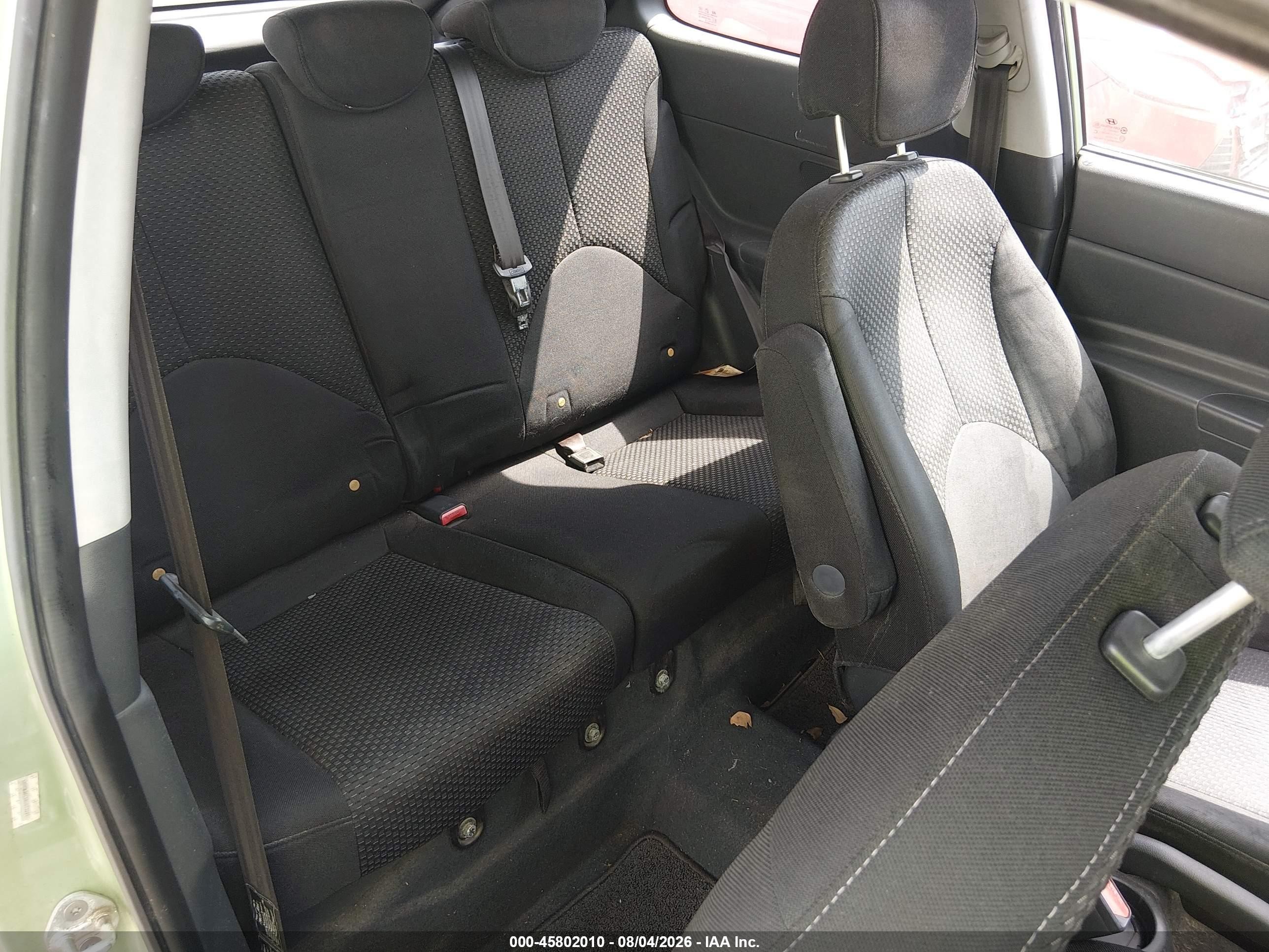 2008 Hyundai Accent Gs Green vin: KMHCM36CX8U073297