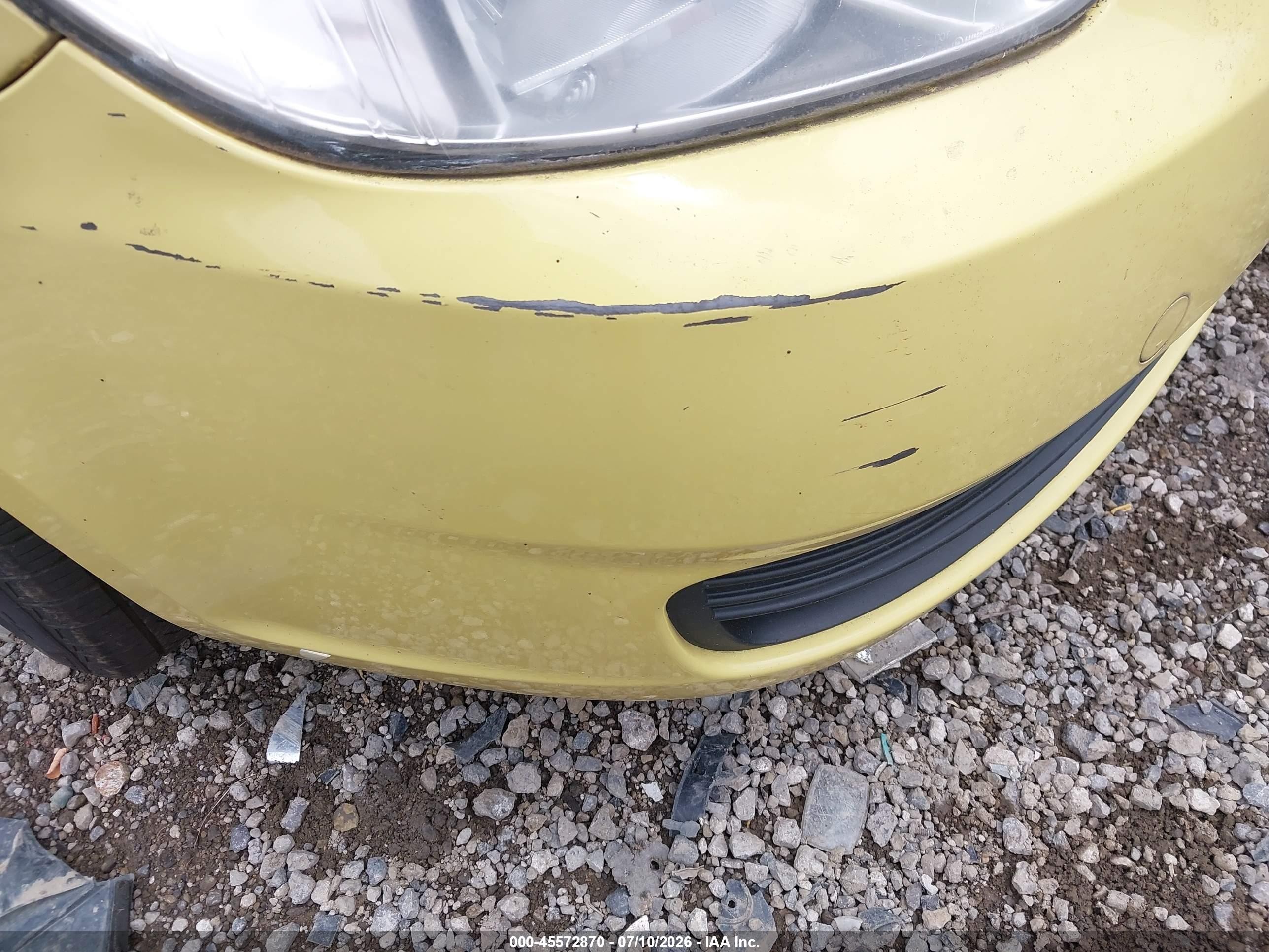 2008 Hyundai Accent Gs Yellow vin: KMHCM36CX8U078452