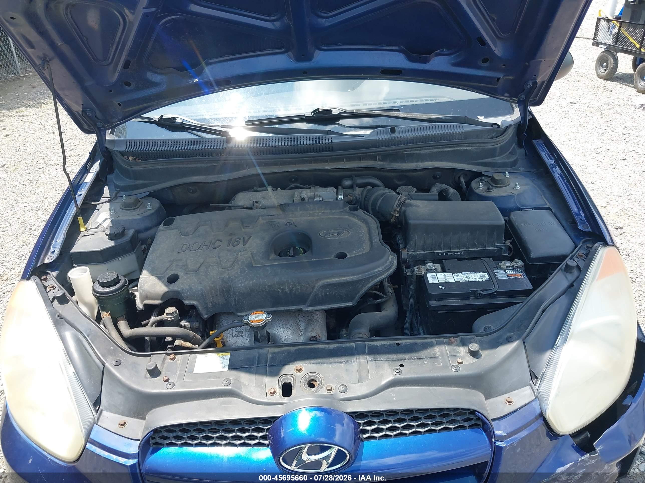 2008 Hyundai Accent Gs Blue vin: KMHCM36CX8U082890