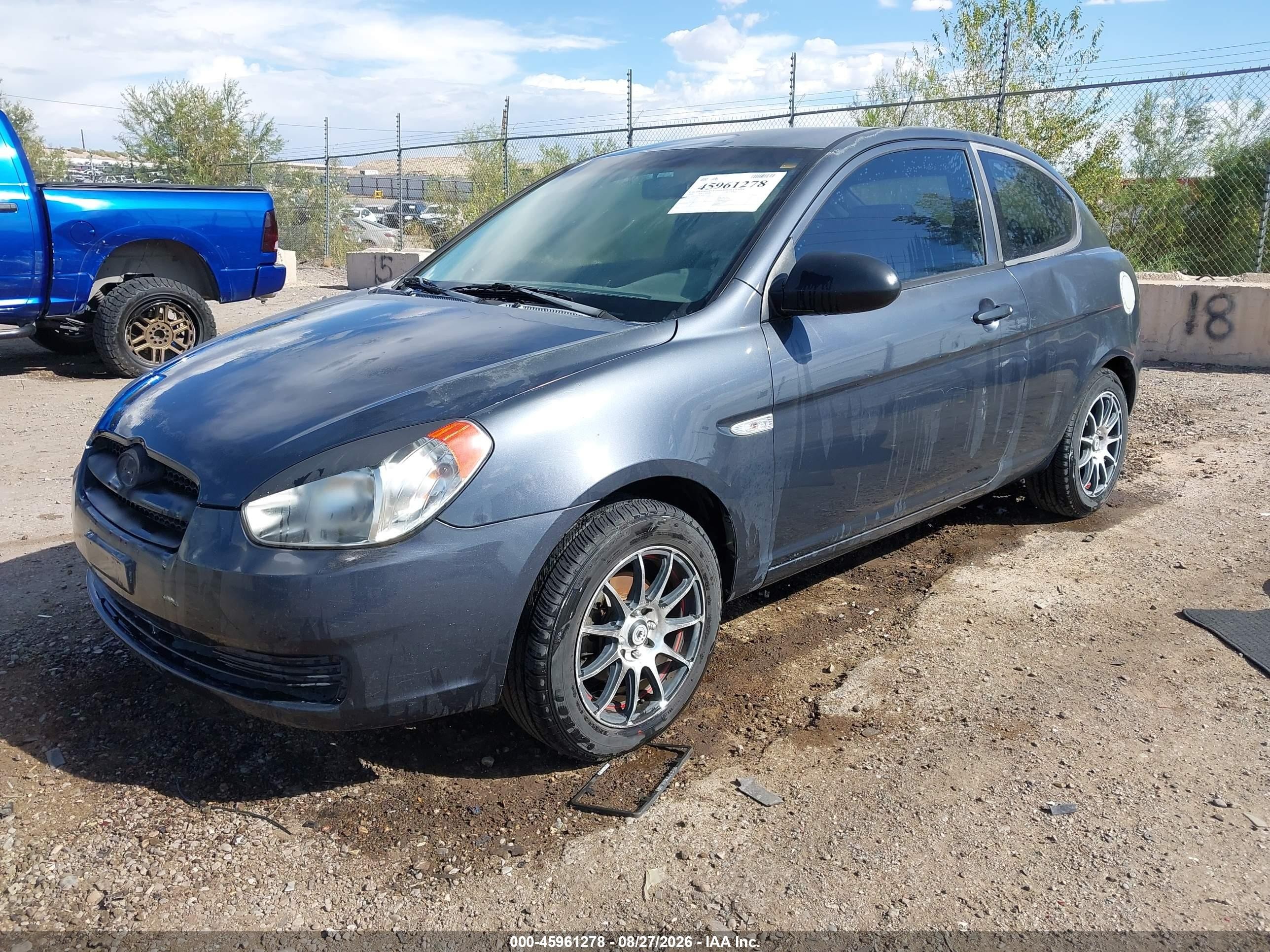 2009 Hyundai Accent Gs Gray vin: KMHCM36CX9U122550