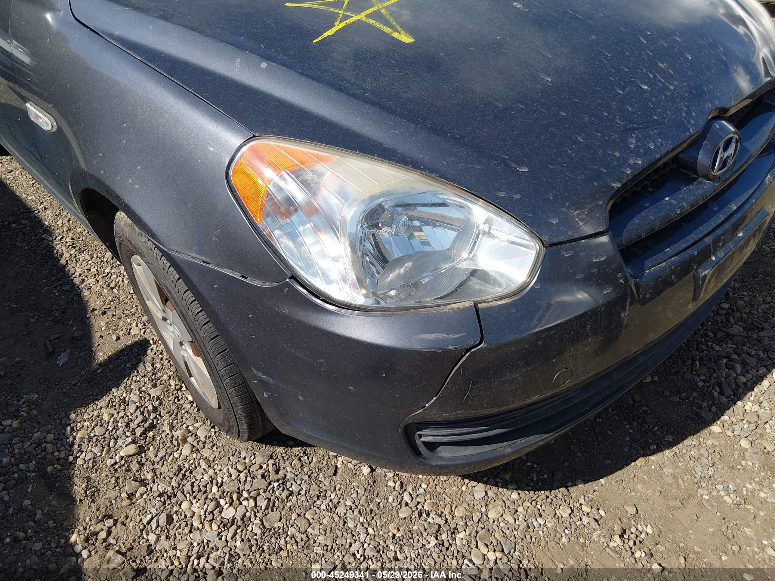 2011 Hyundai Accent Gs Black vin: KMHCM3AC0BU198307