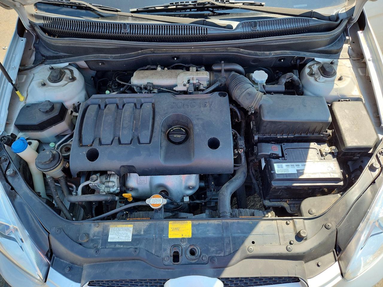 2010 Hyundai Accent Gs Silver vin: KMHCM3AC2AU165503