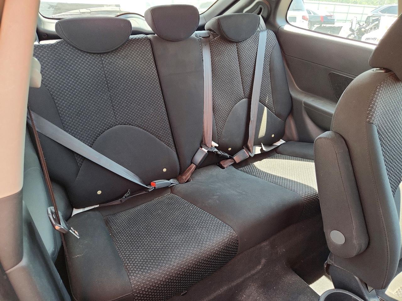 2010 Hyundai Accent Gs Silver vin: KMHCM3AC2AU165503