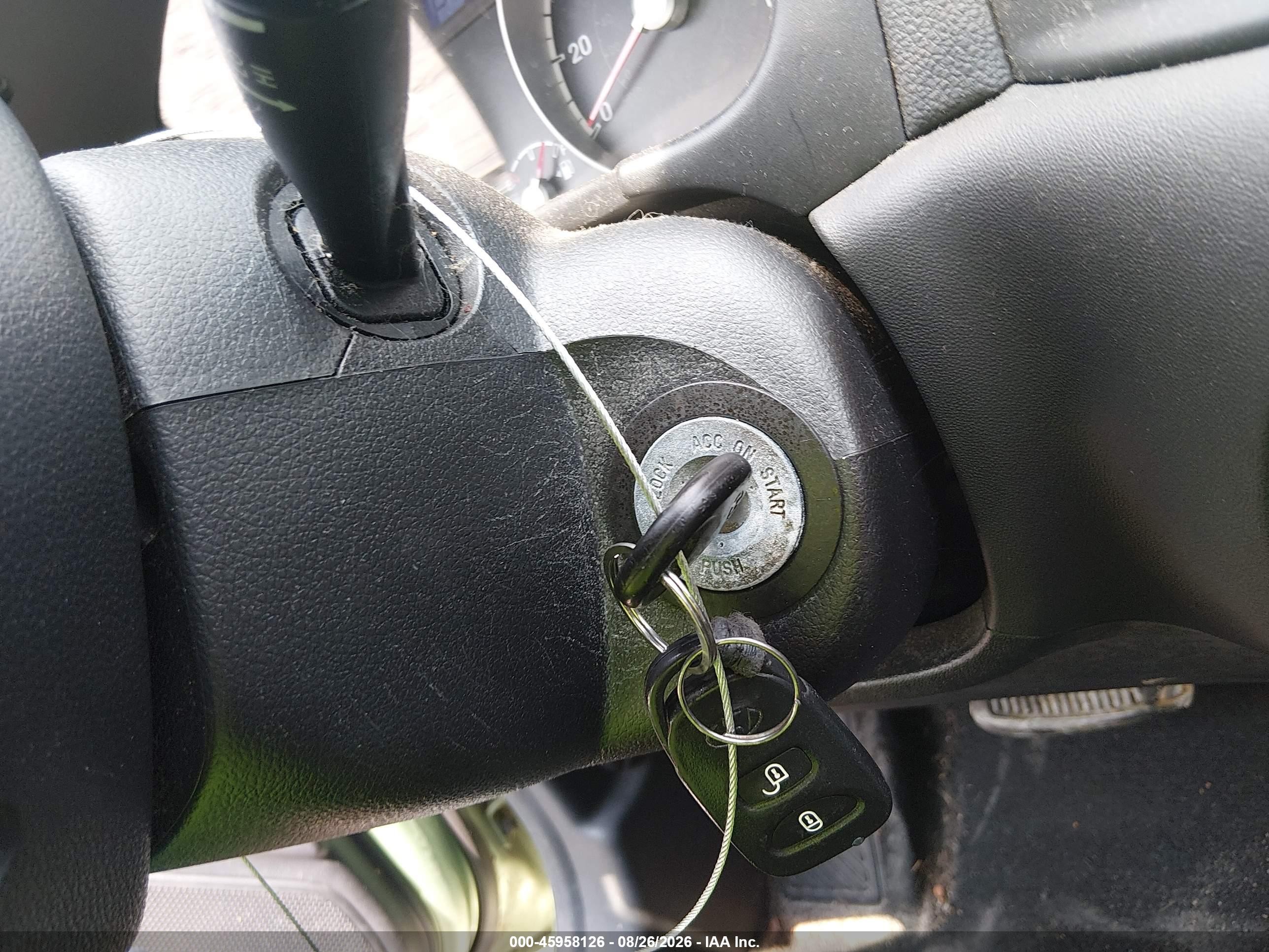 2010 Hyundai Accent Gs Green vin: KMHCM3AC2AU165842