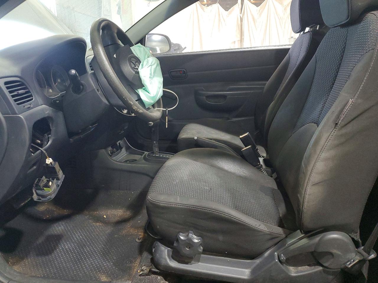 2010 Hyundai Accent Gs Blue vin: KMHCM3AC2AU181054