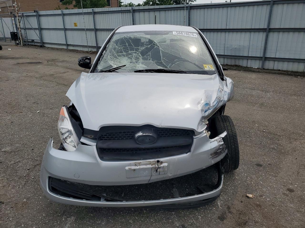 2011 Hyundai Accent Gl Gray vin: KMHCM3AC2BU187227