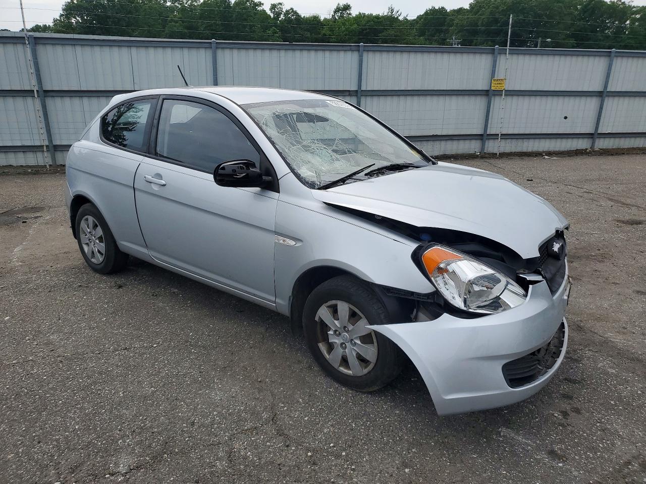 2011 Hyundai Accent Gl Gray vin: KMHCM3AC2BU187227