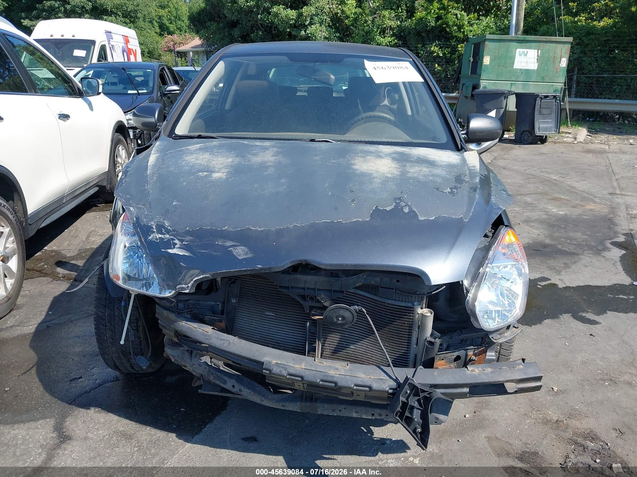 2010 Hyundai Accent Gs Gray vin: KMHCM3AC3AU169186