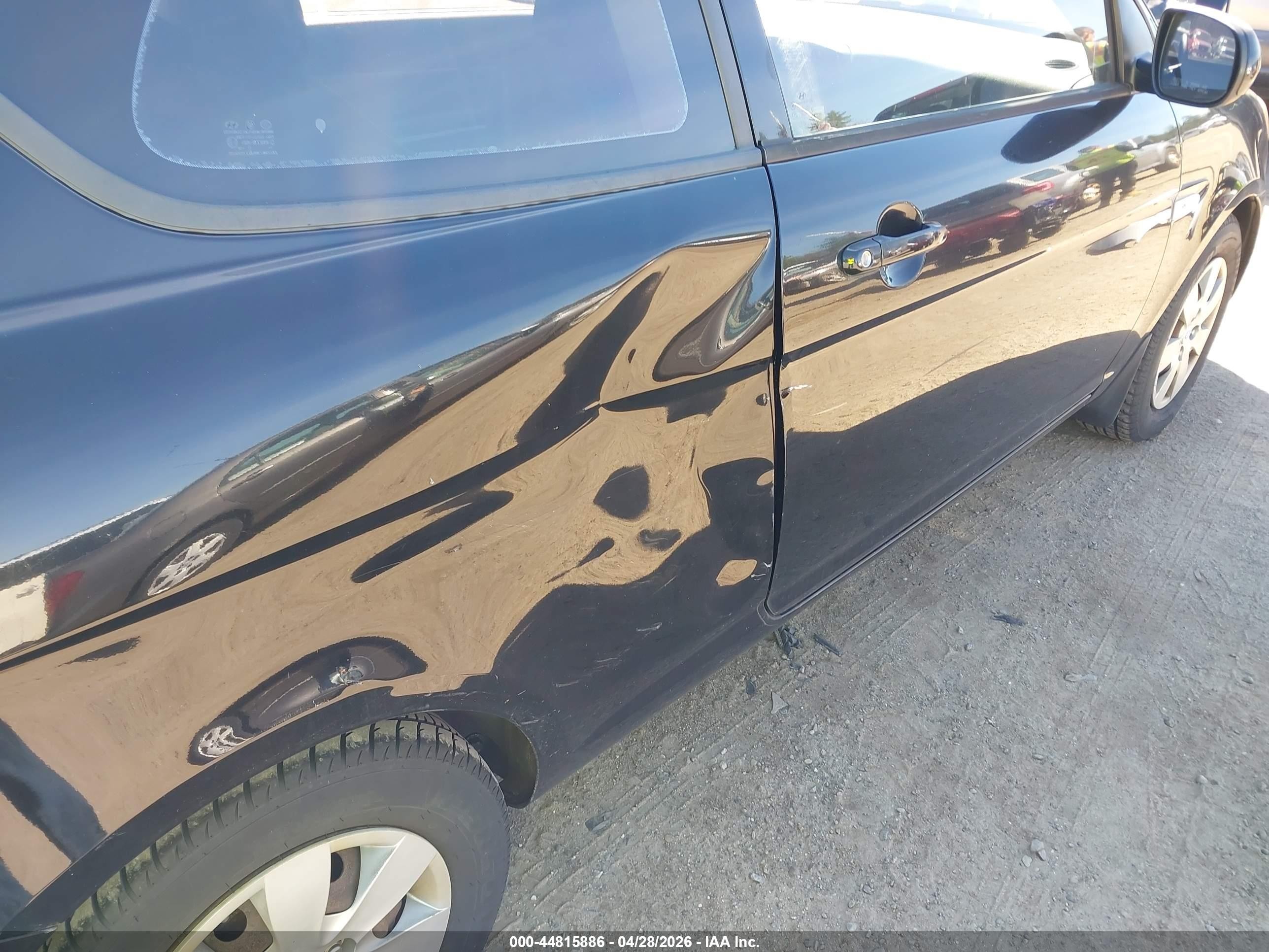 2010 Hyundai Accent Gs Black vin: KMHCM3AC3AU177028