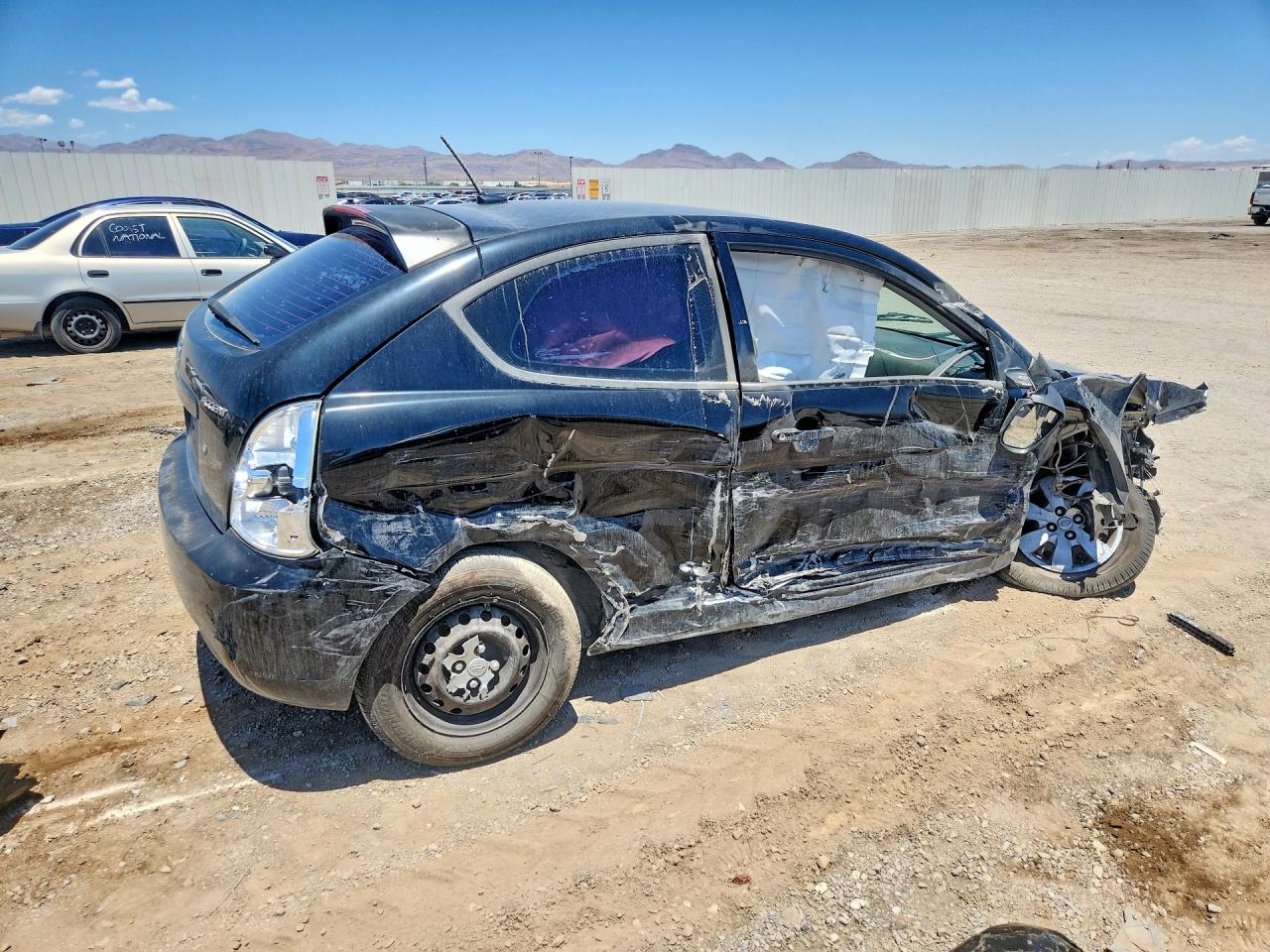 2011 Hyundai Accent Gl Black vin: KMHCM3AC3BU188953