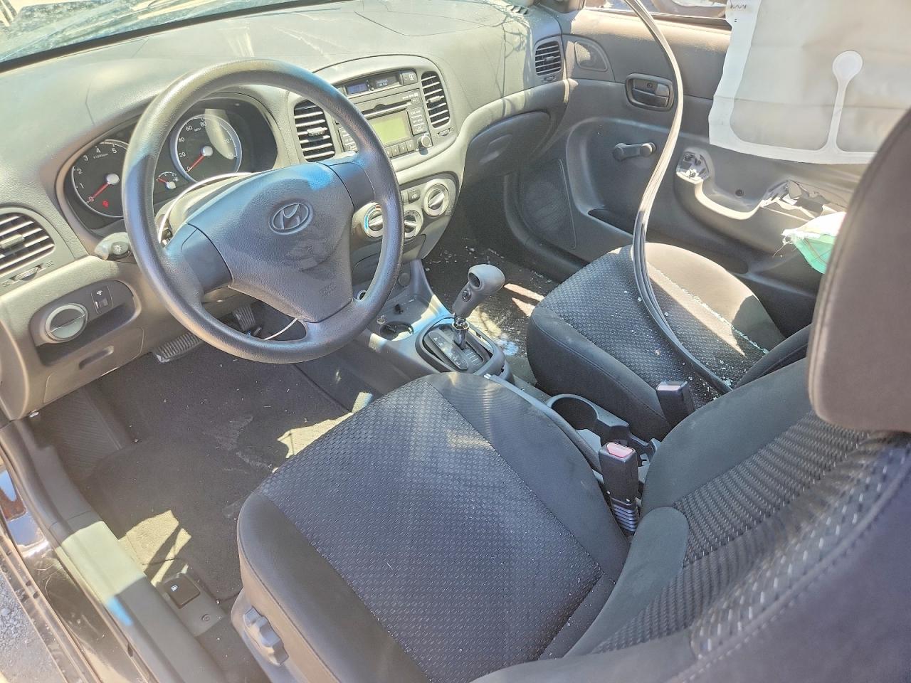 2011 Hyundai Accent Gl Black vin: KMHCM3AC3BU188953