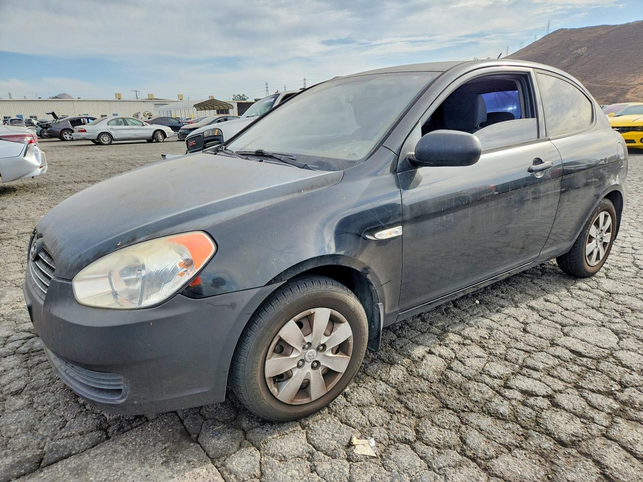2011 Hyundai Accent Gl Black vin: KMHCM3AC3BU192159
