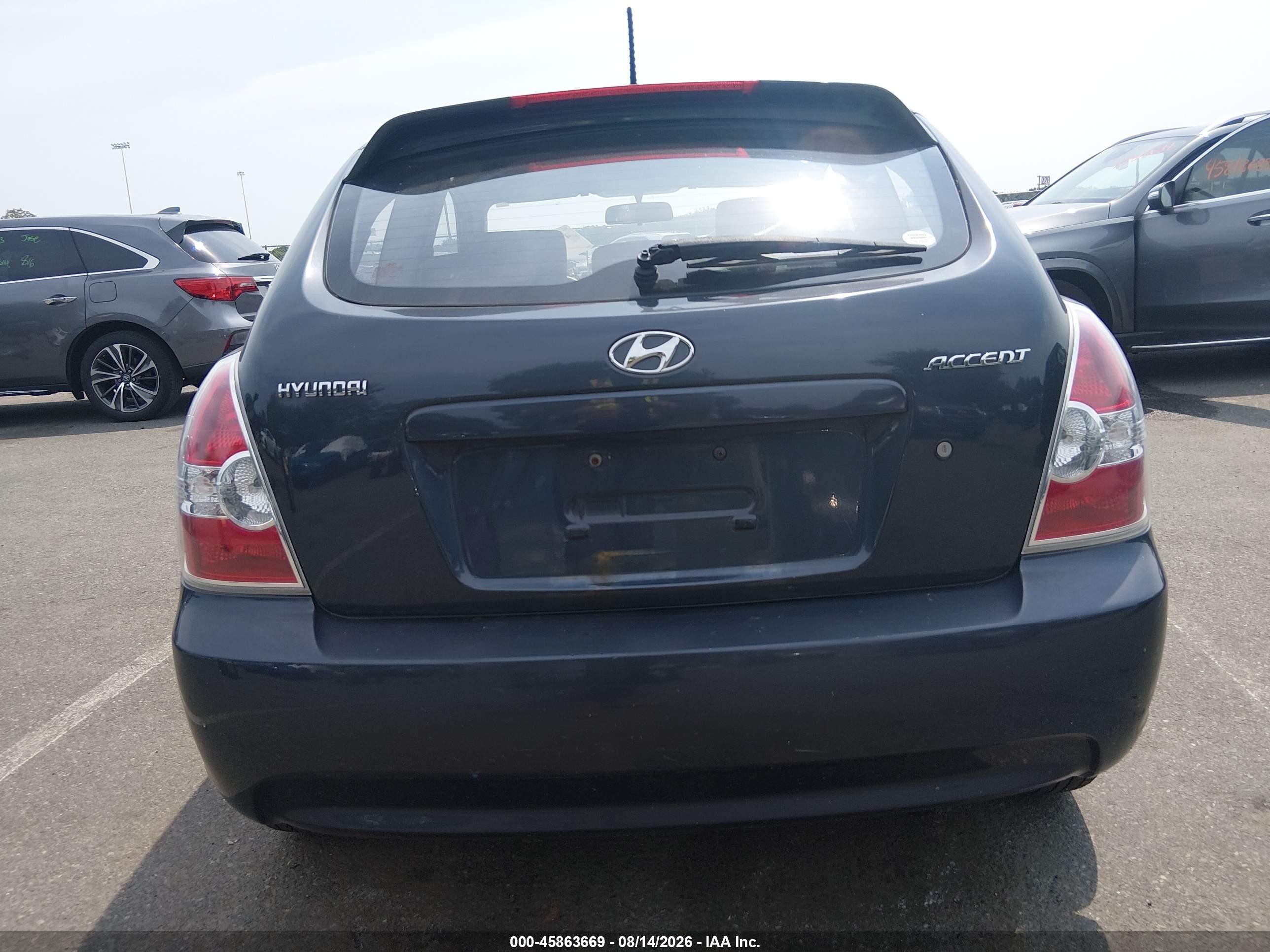 2010 Hyundai Accent Gs Gray vin: KMHCM3AC4AU158679