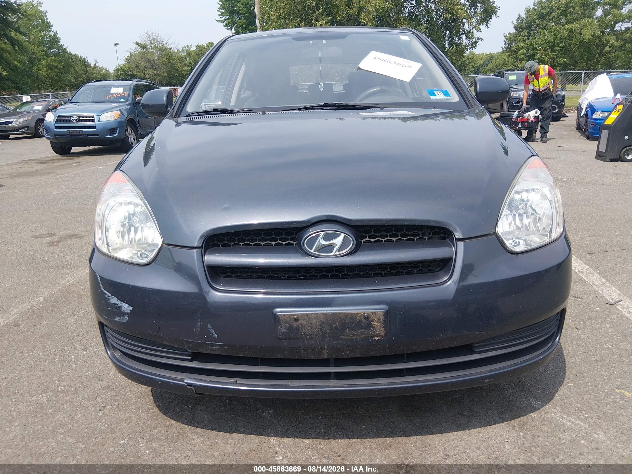 2010 Hyundai Accent Gs Gray vin: KMHCM3AC4AU158679