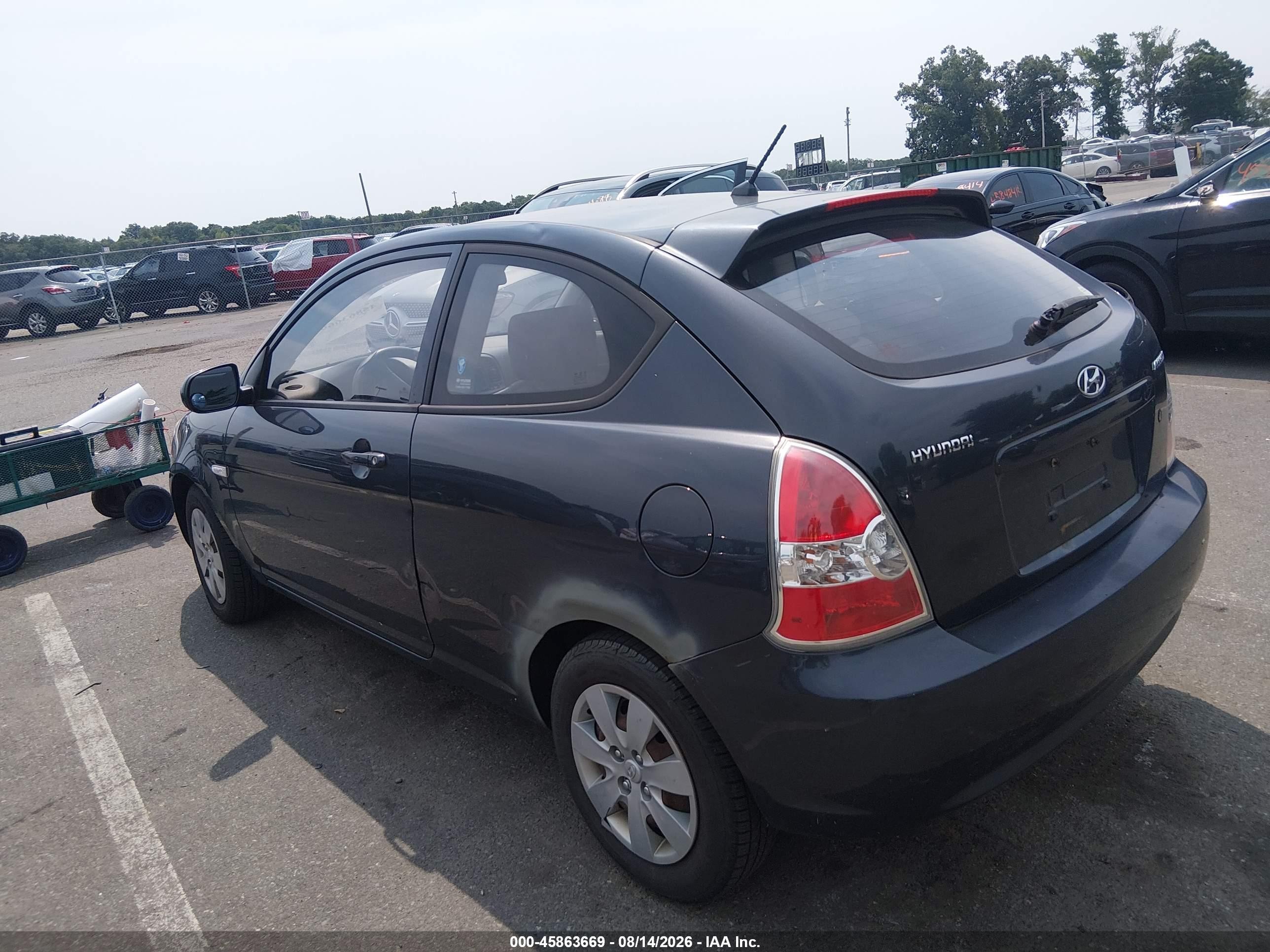 2010 Hyundai Accent Gs Gray vin: KMHCM3AC4AU158679