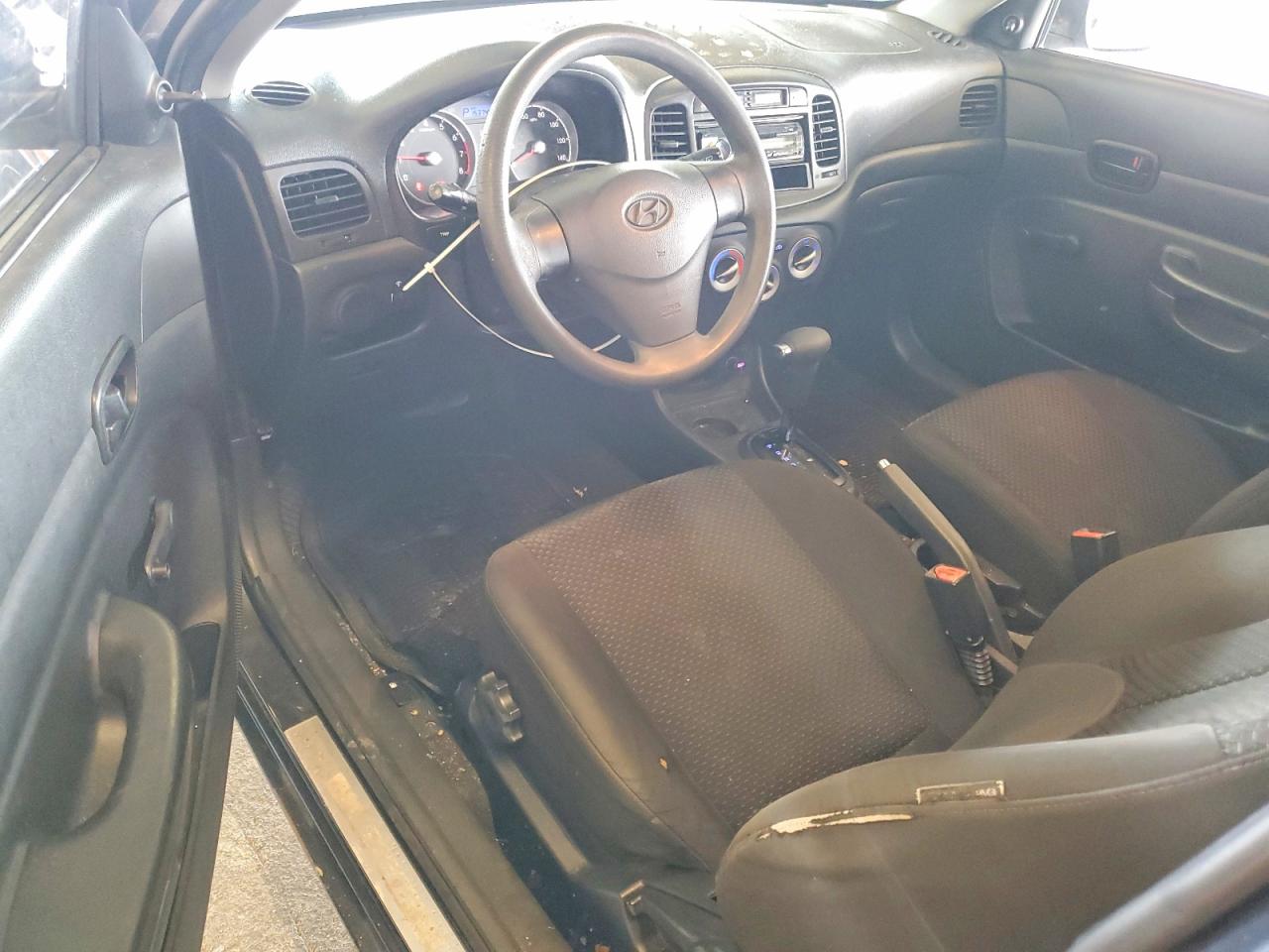 2010 Hyundai Accent Gs Gray vin: KMHCM3AC4AU162232