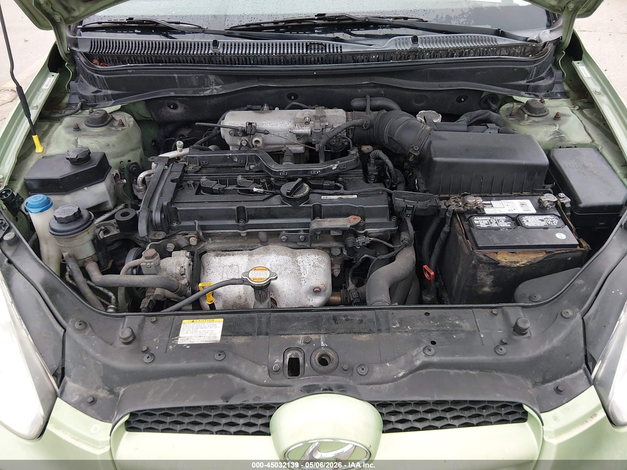 2010 Hyundai Accent Gs Зеленый vin: KMHCM3AC4AU180603