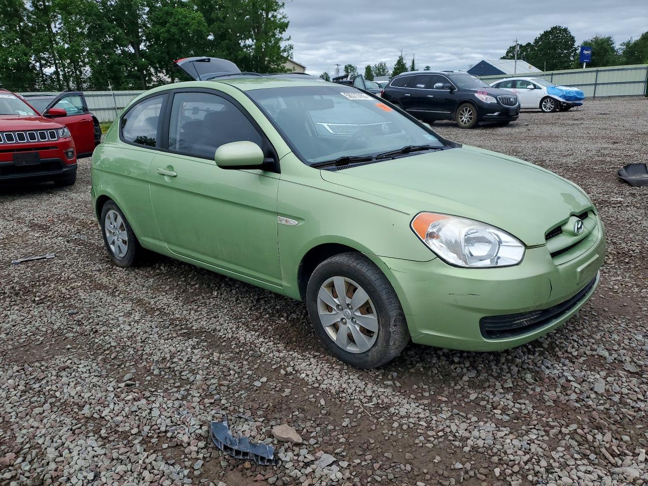 2011 Hyundai Accent Green vin: KMHCM3AC4BU192560