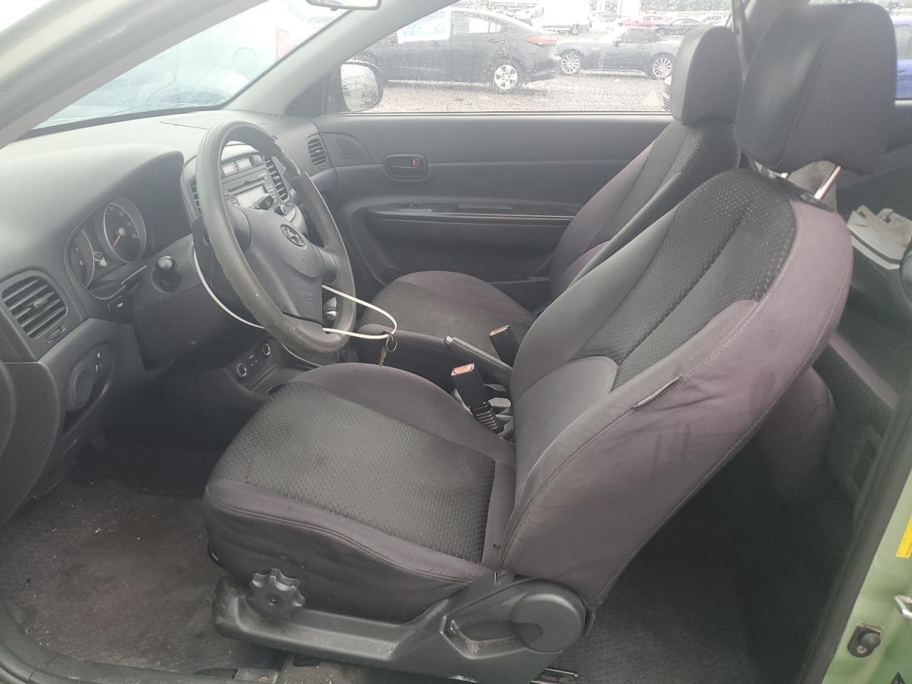 2010 Hyundai Accent Gs Green vin: KMHCM3AC6AU150406