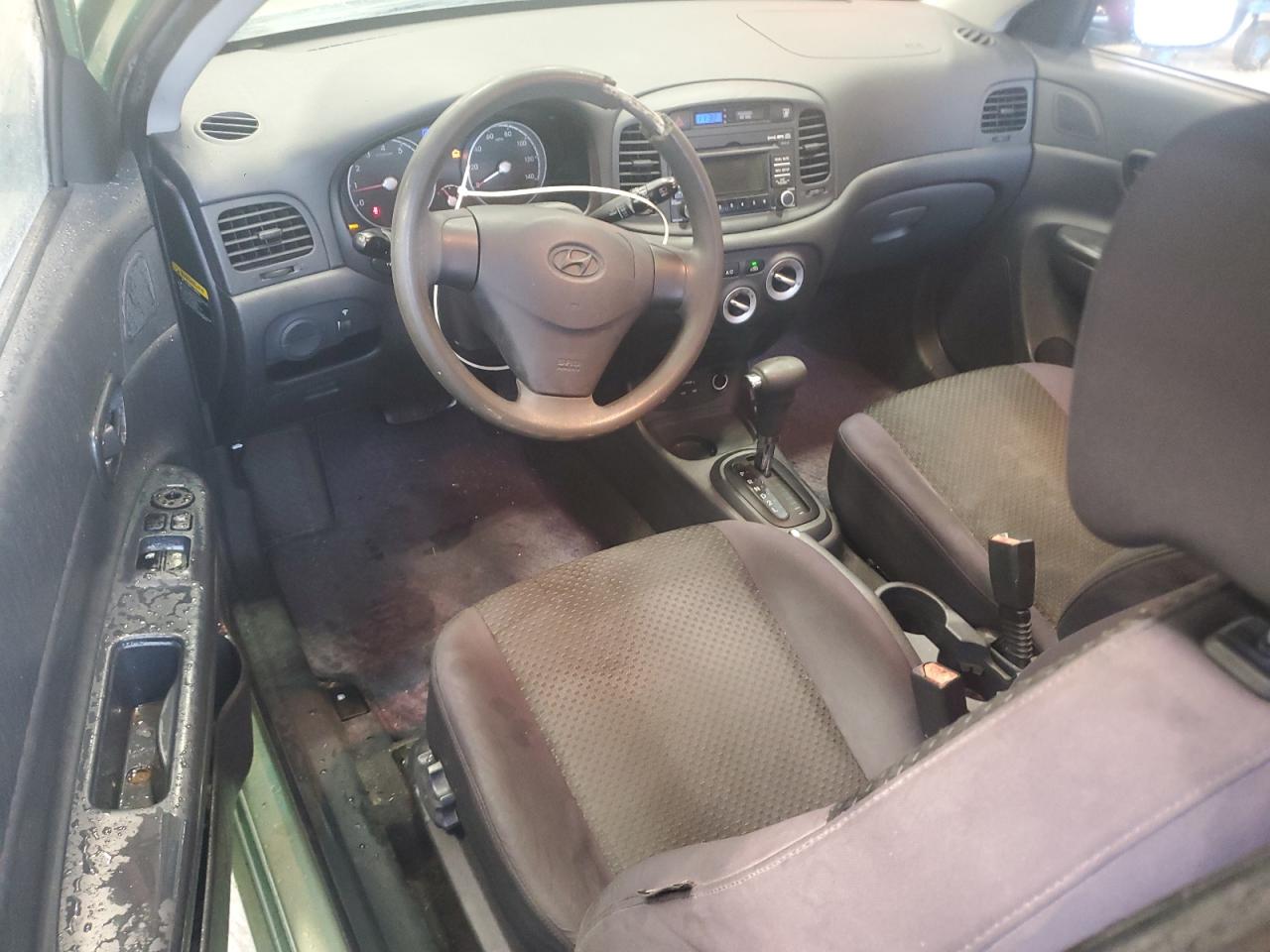 2010 Hyundai Accent Gs Green vin: KMHCM3AC6AU150406