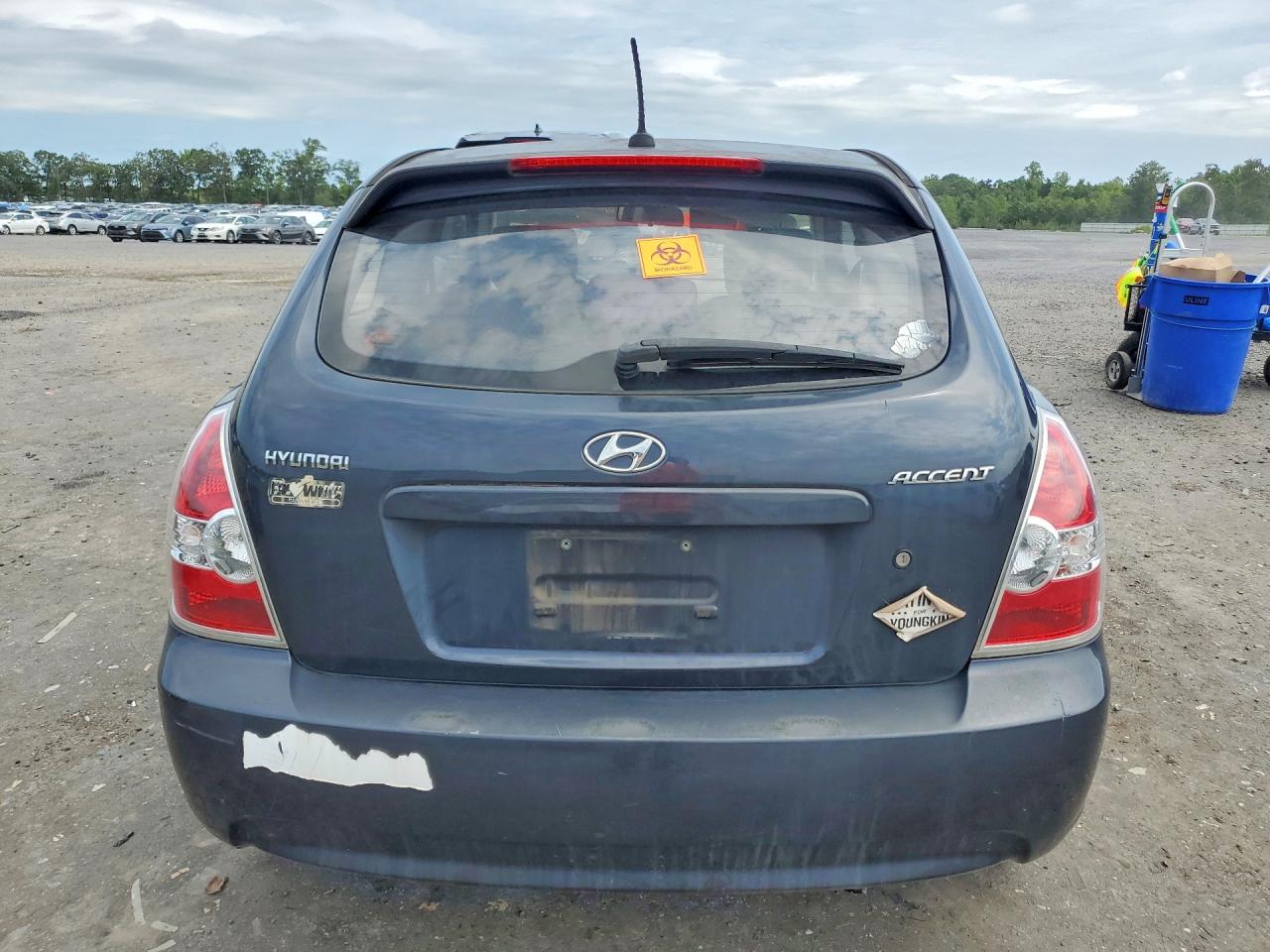2010 Hyundai Accent Gs Blue vin: KMHCM3AC6AU161230
