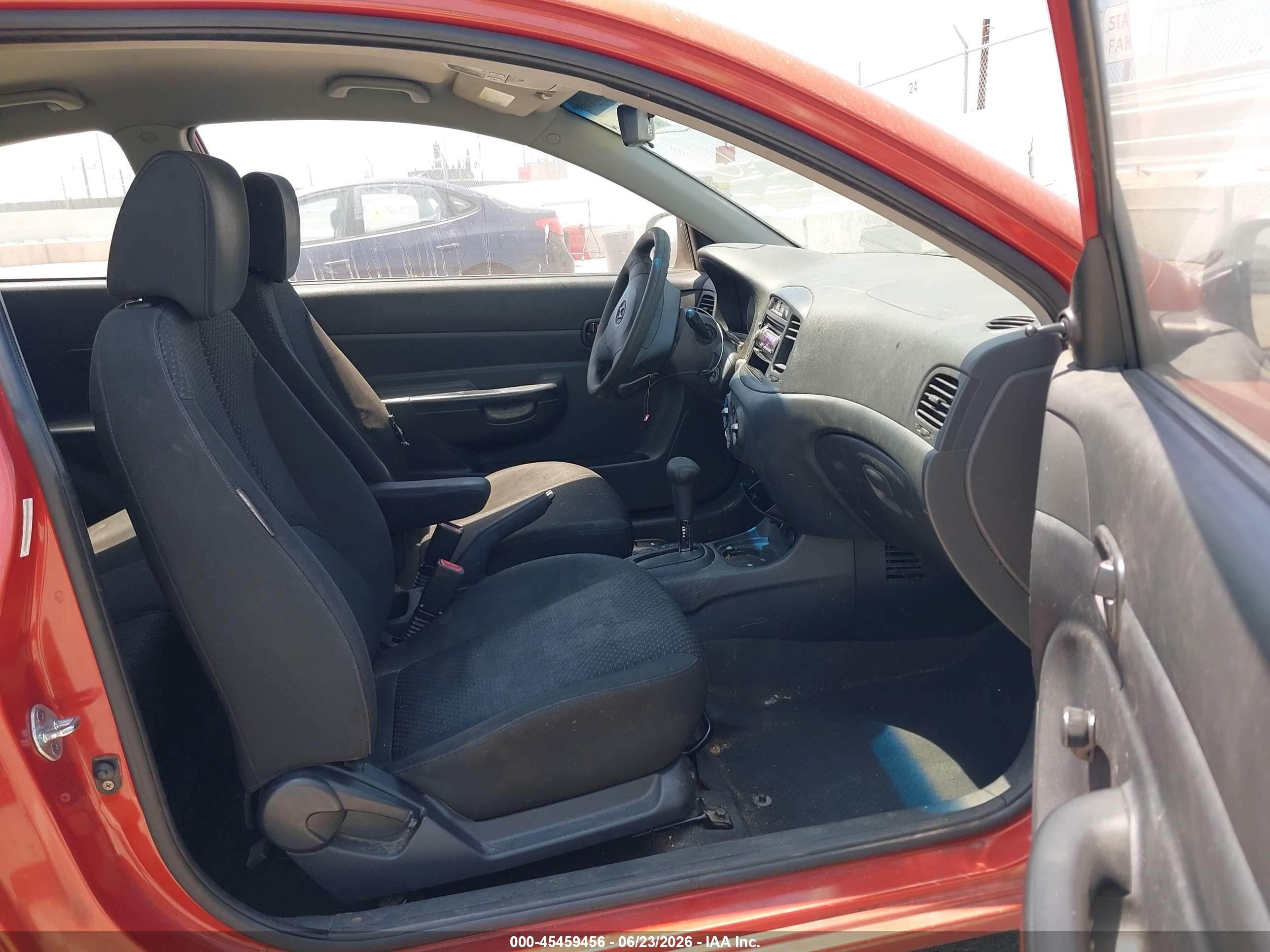 2010 Hyundai Accent Gs Orange vin: KMHCM3AC6AU162636
