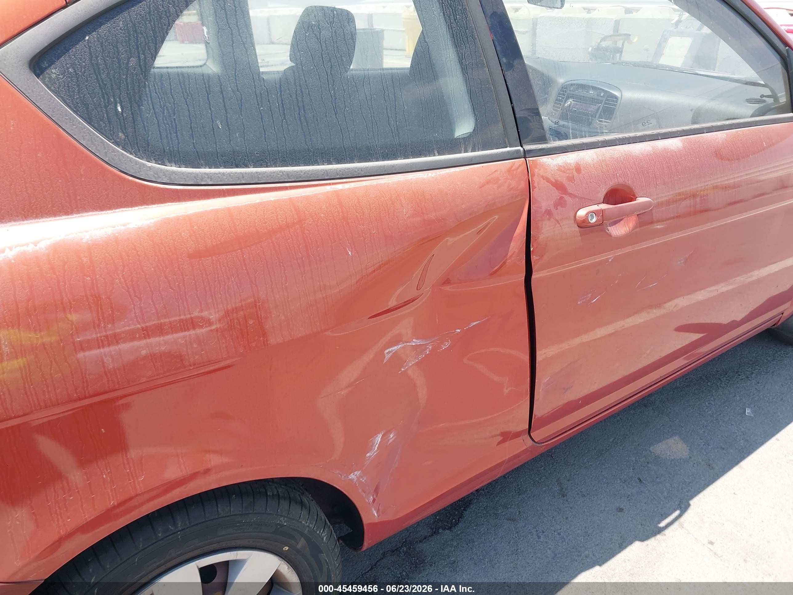 2010 Hyundai Accent Gs Orange vin: KMHCM3AC6AU162636