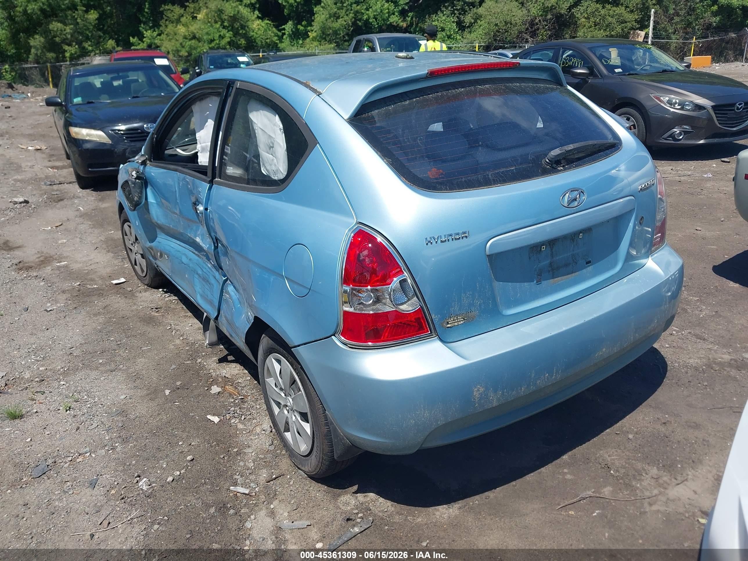 2010 Hyundai Accent Gs Blue vin: KMHCM3AC7AU161351
