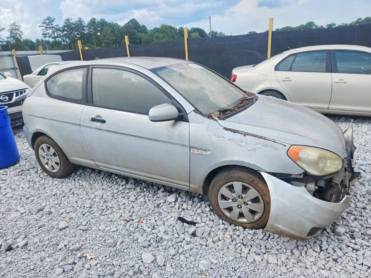 2010 Hyundai Accent Gs Gray vin: KMHCM3AC7AU184998