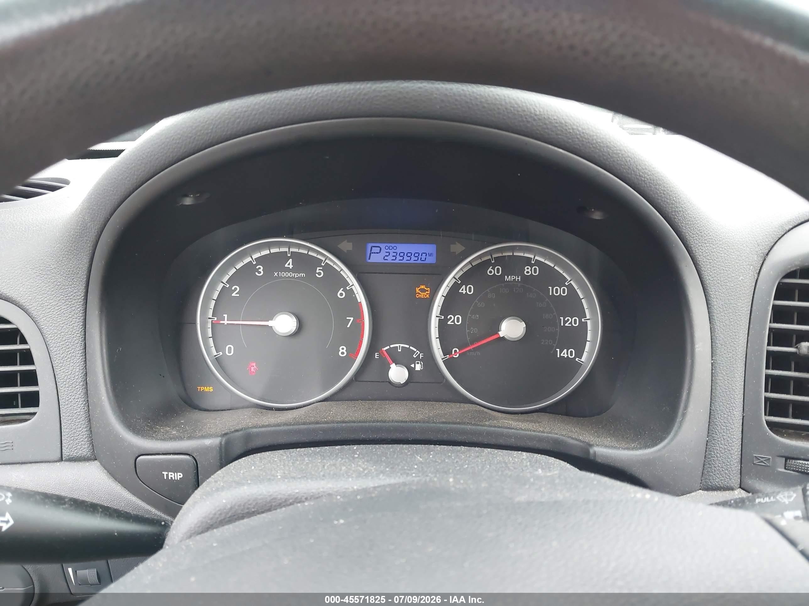 2011 Hyundai Accent Gs Gray vin: KMHCM3AC7BU191502