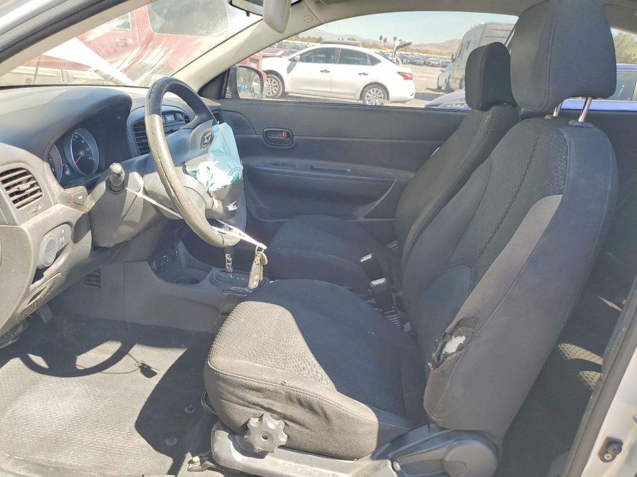 2011 Hyundai Accent Gs Silver vin: KMHCM3AC7BU197509
