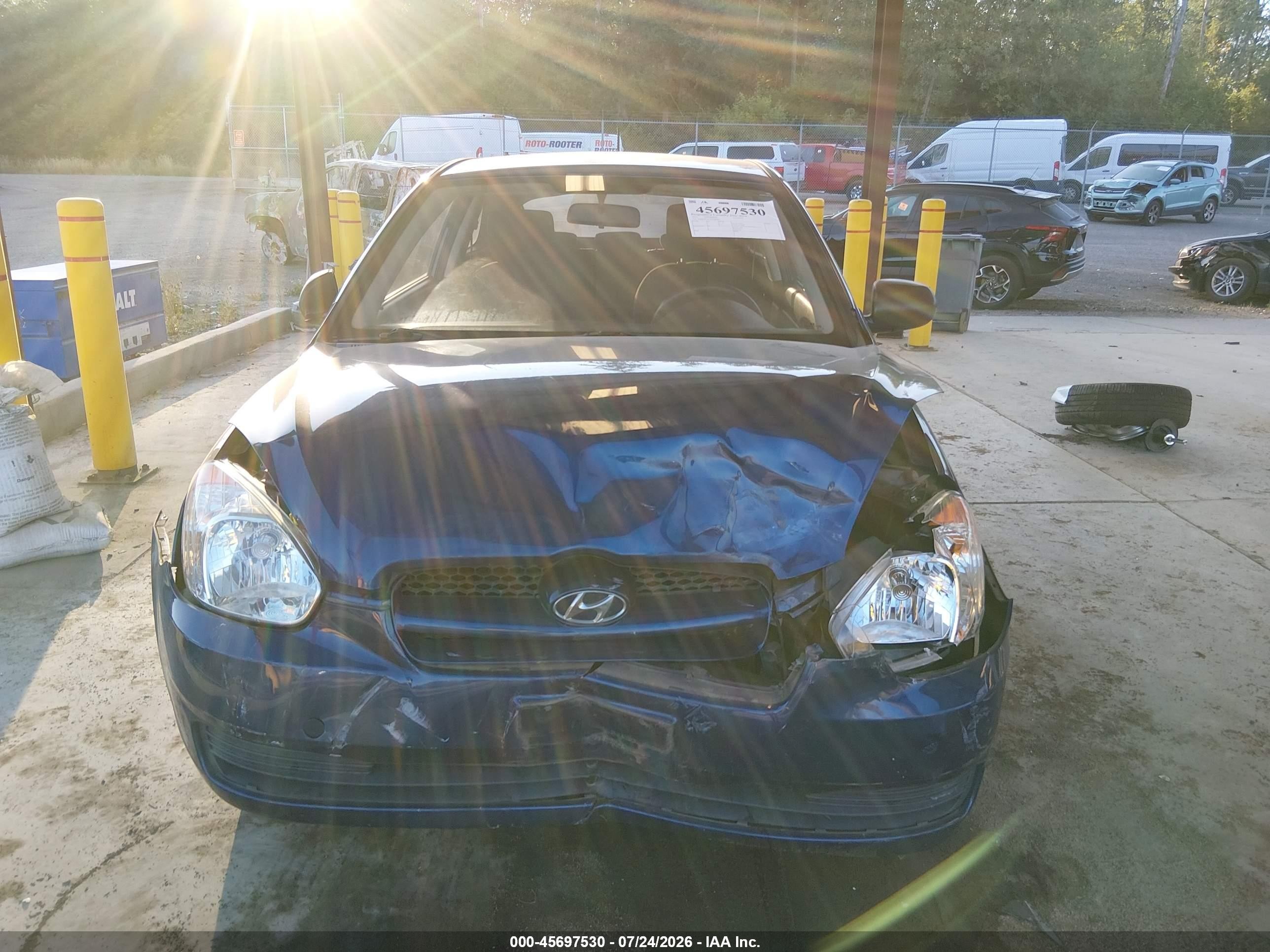 2011 Hyundai Accent Gl Blue vin: KMHCM3AC7BU200666