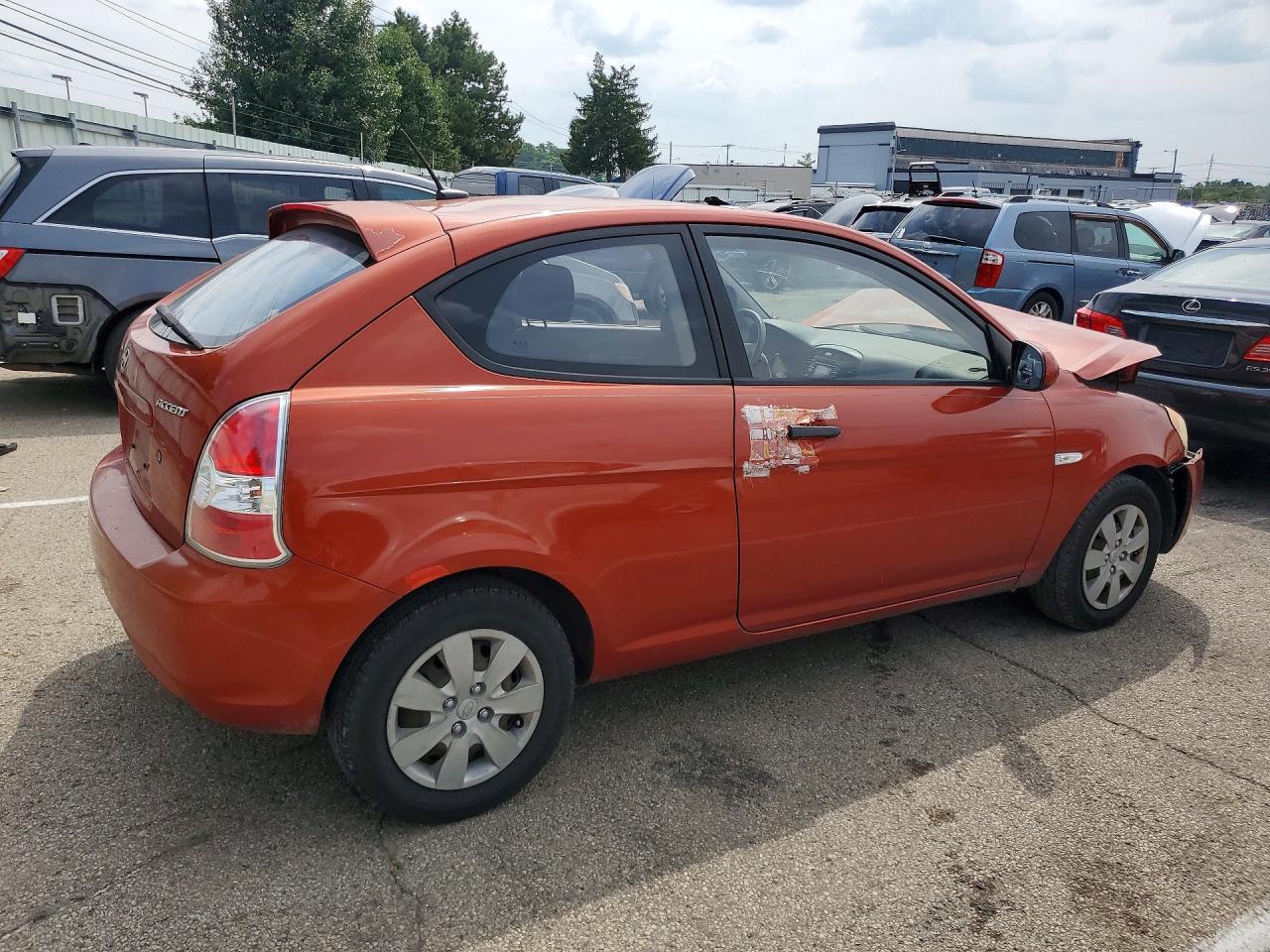2010 Hyundai Accent Gs Оранжевый vin: KMHCM3AC8AU161875