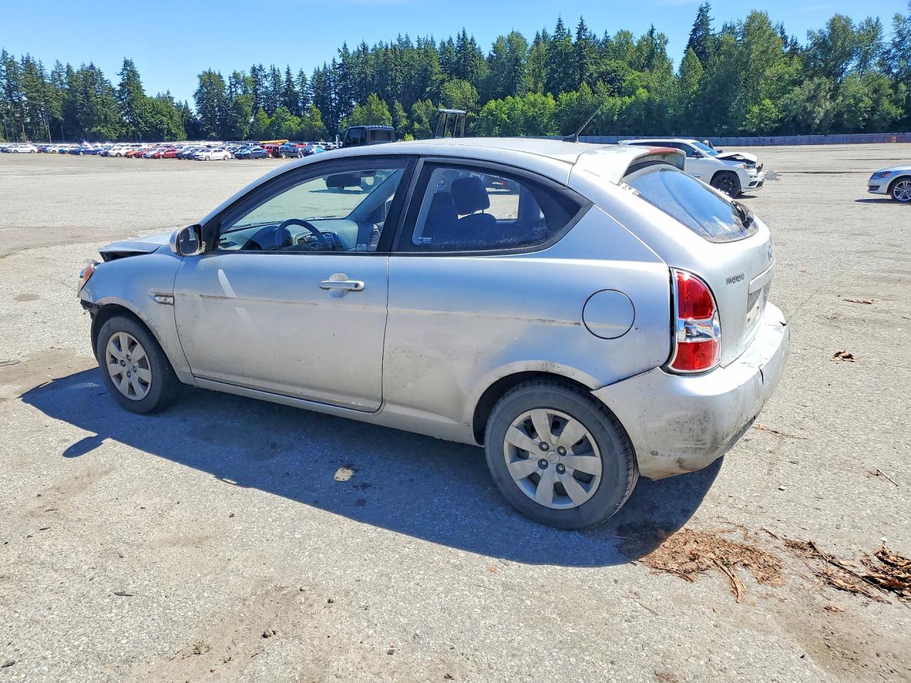 2010 Hyundai Accent Gs Silver vin: KMHCM3AC8AU167644