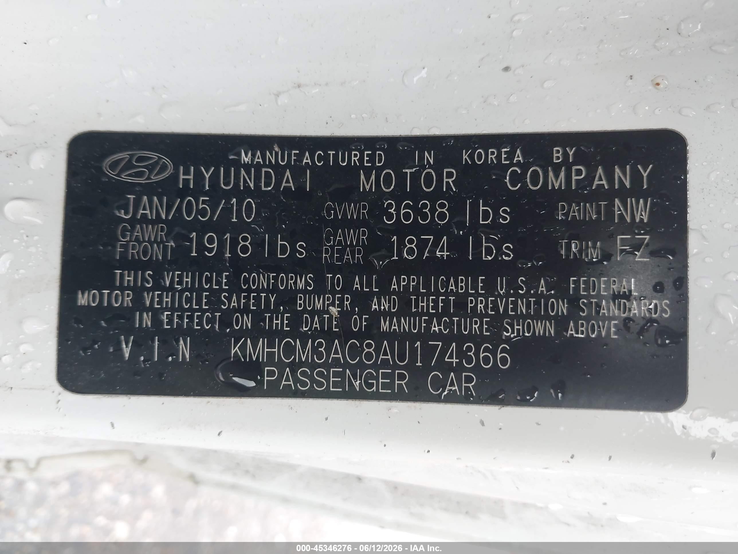 2010 Hyundai Accent Gs White vin: KMHCM3AC8AU174366