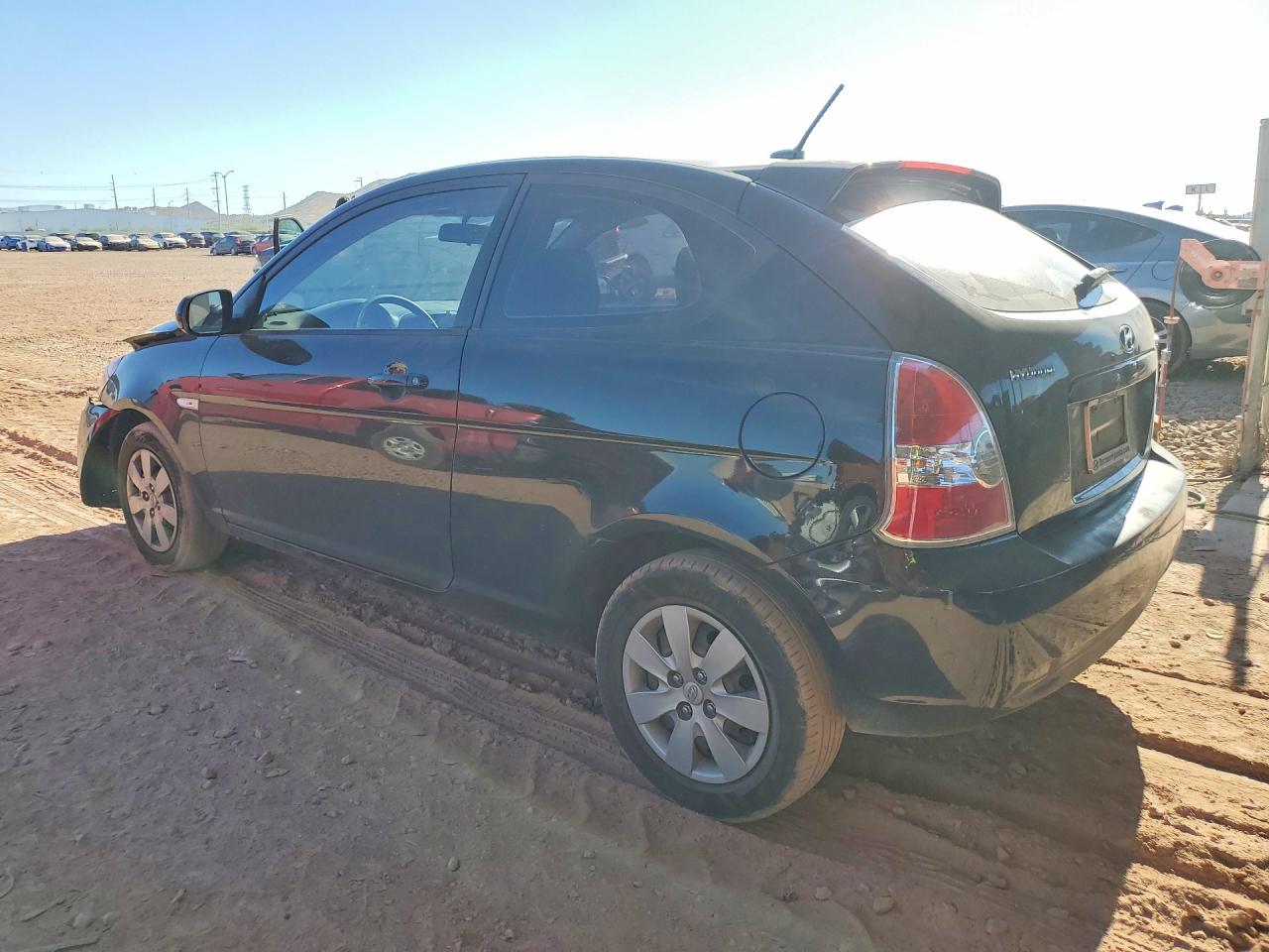 2011 Hyundai Accent Gl Black vin: KMHCM3AC9BU200829