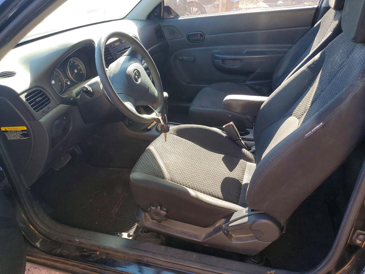 2011 Hyundai Accent Gl Black vin: KMHCM3AC9BU200829