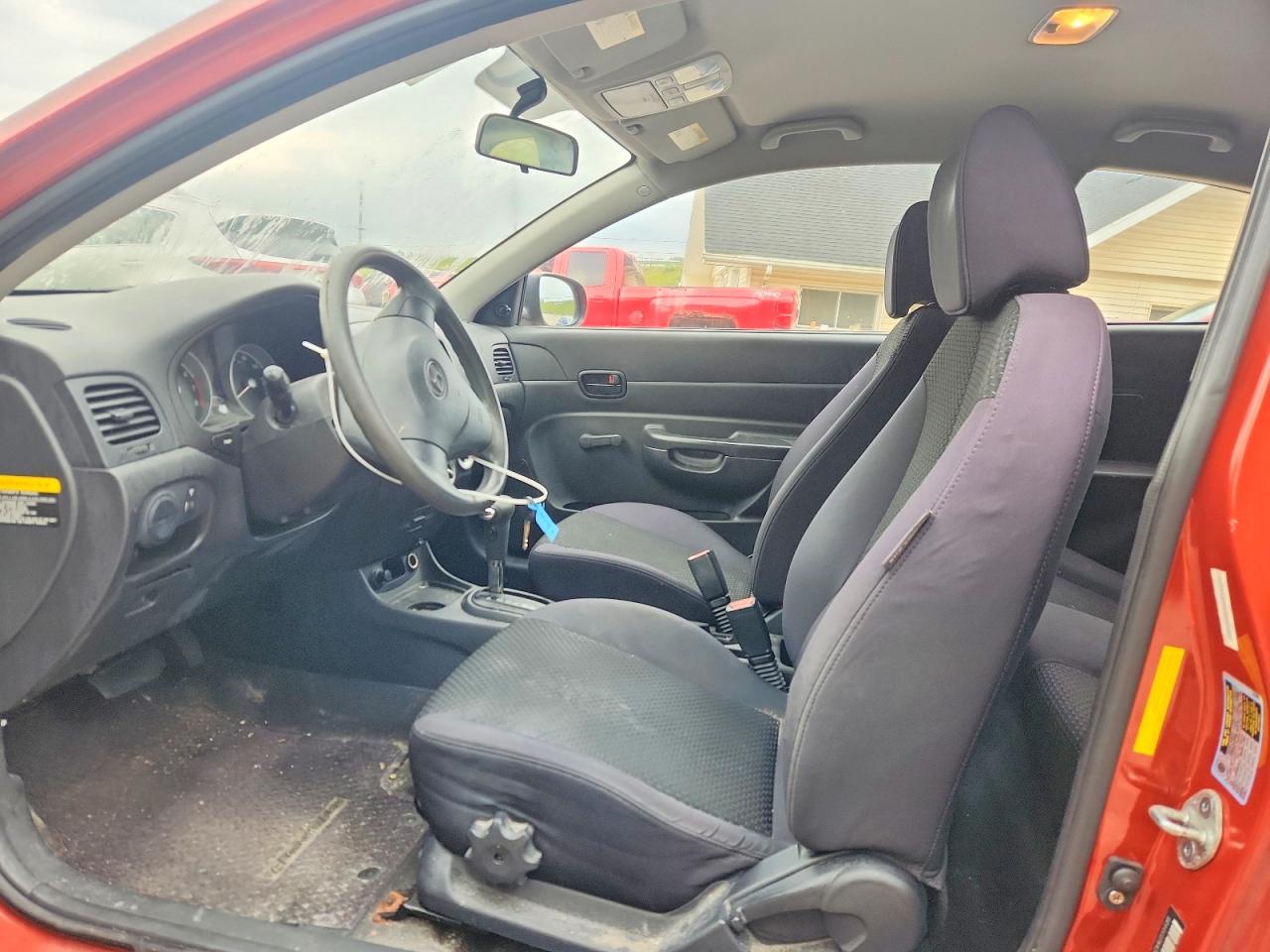 2010 Hyundai Accent Gs Orange vin: KMHCM3ACXAU156435