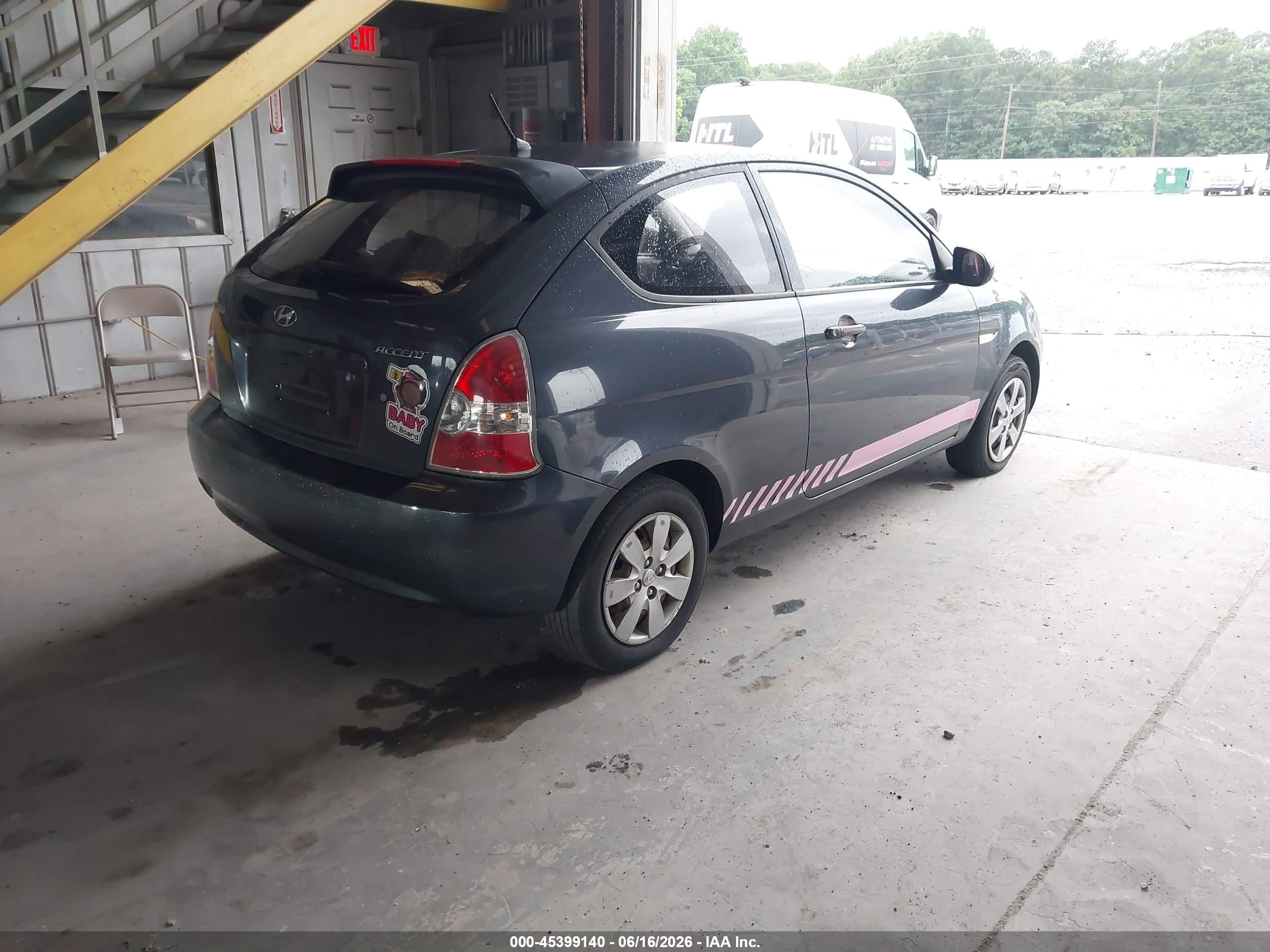 2010 Hyundai Accent Gs Gray vin: KMHCM3ACXAU175812