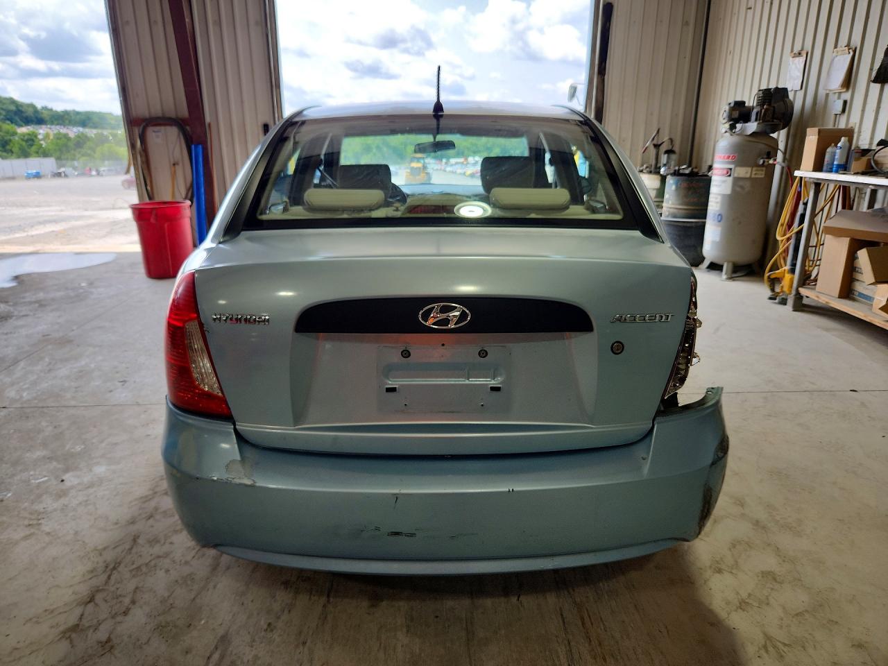 2009 Hyundai Accent Gls Blue vin: KMHCM46C39U298572