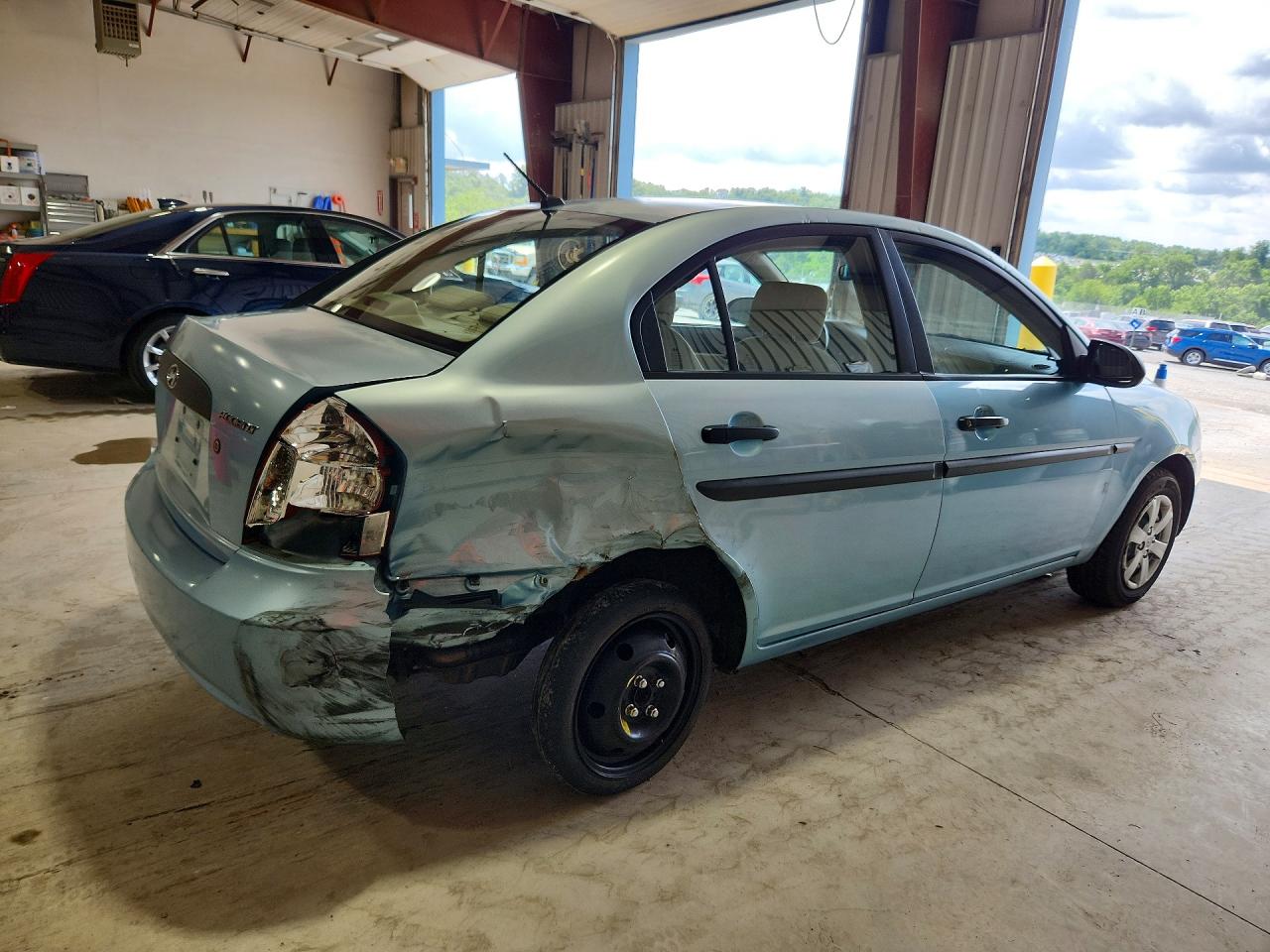 2009 Hyundai Accent Gls Blue vin: KMHCM46C39U298572
